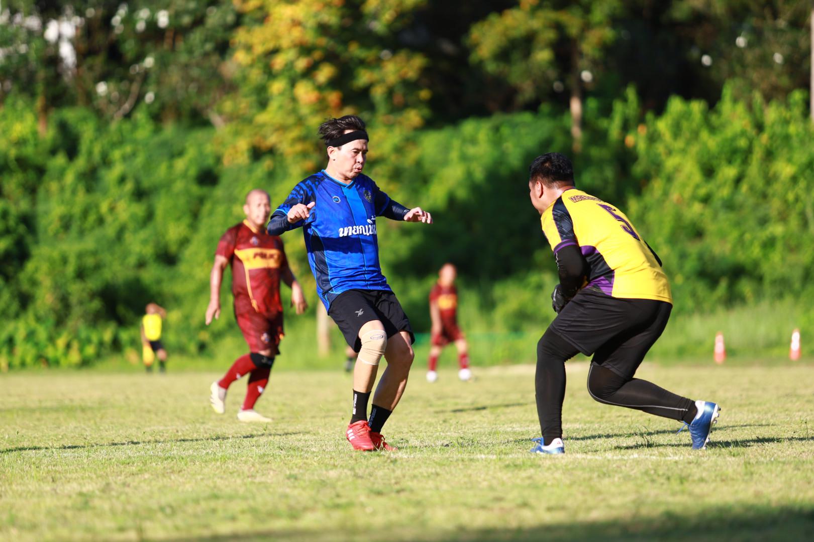 45. ฟุตบอล11คนหน่วยงาน25ปีkprums คู่ชิงชนะเลิศ สถานีตำรวจภูธรแม่สอด 0 : 1 เทศบาลนครแม่สอด