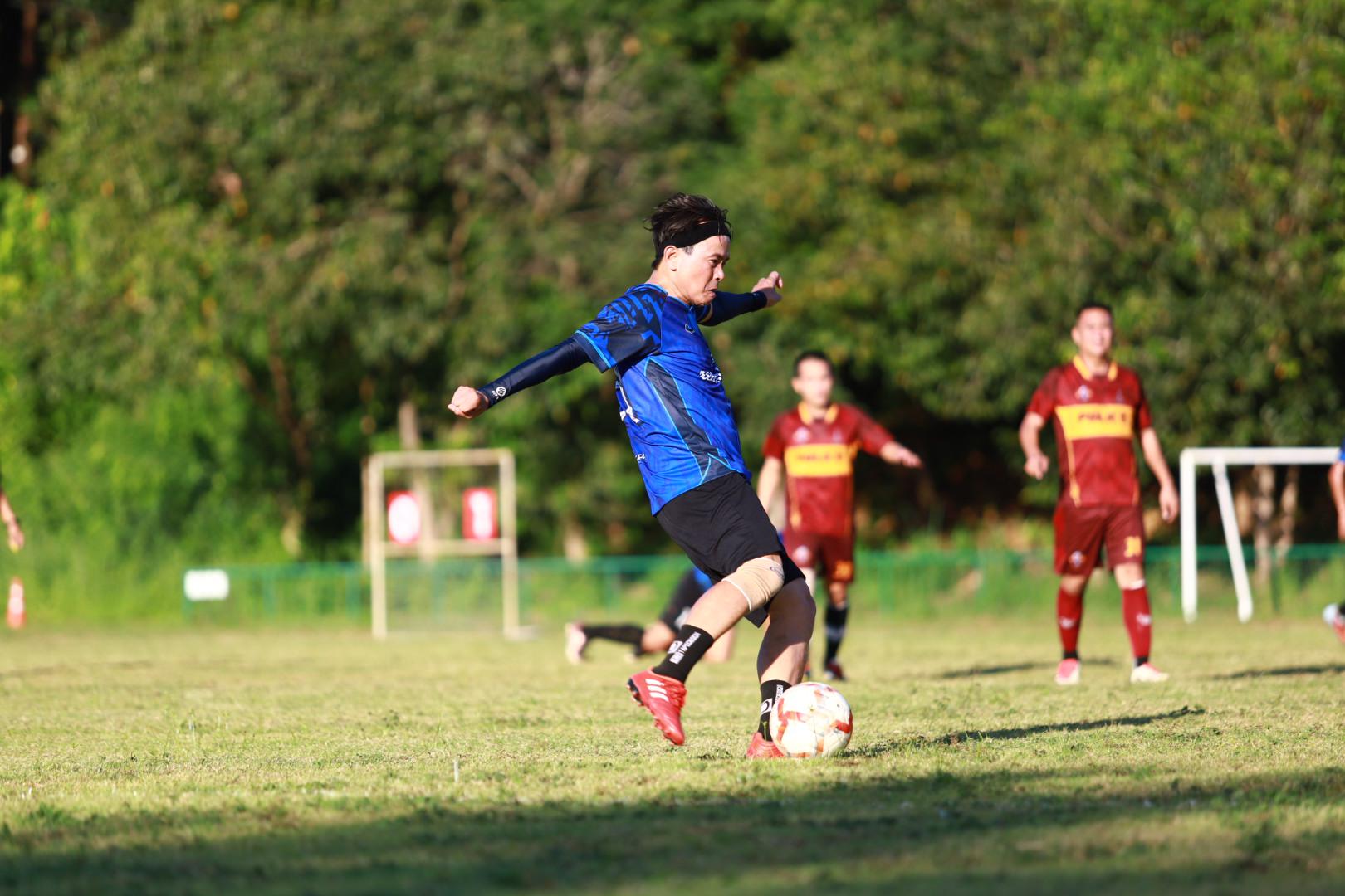 49. ฟุตบอล11คนหน่วยงาน25ปีkprums คู่ชิงชนะเลิศ สถานีตำรวจภูธรแม่สอด 0 : 1 เทศบาลนครแม่สอด