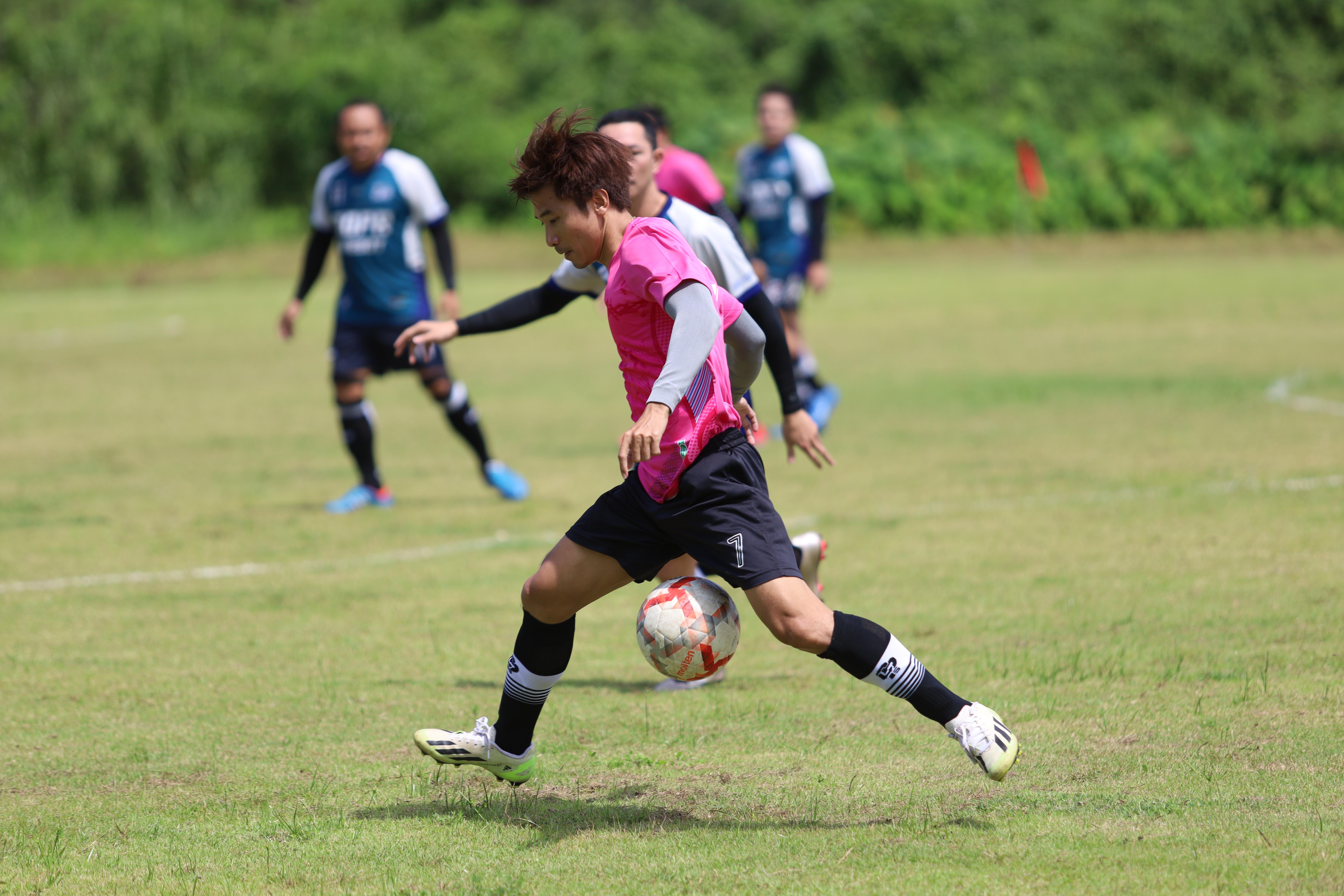 33. การแข่งขันฟุตบอล11คนหน่วยงานคู่ที่2