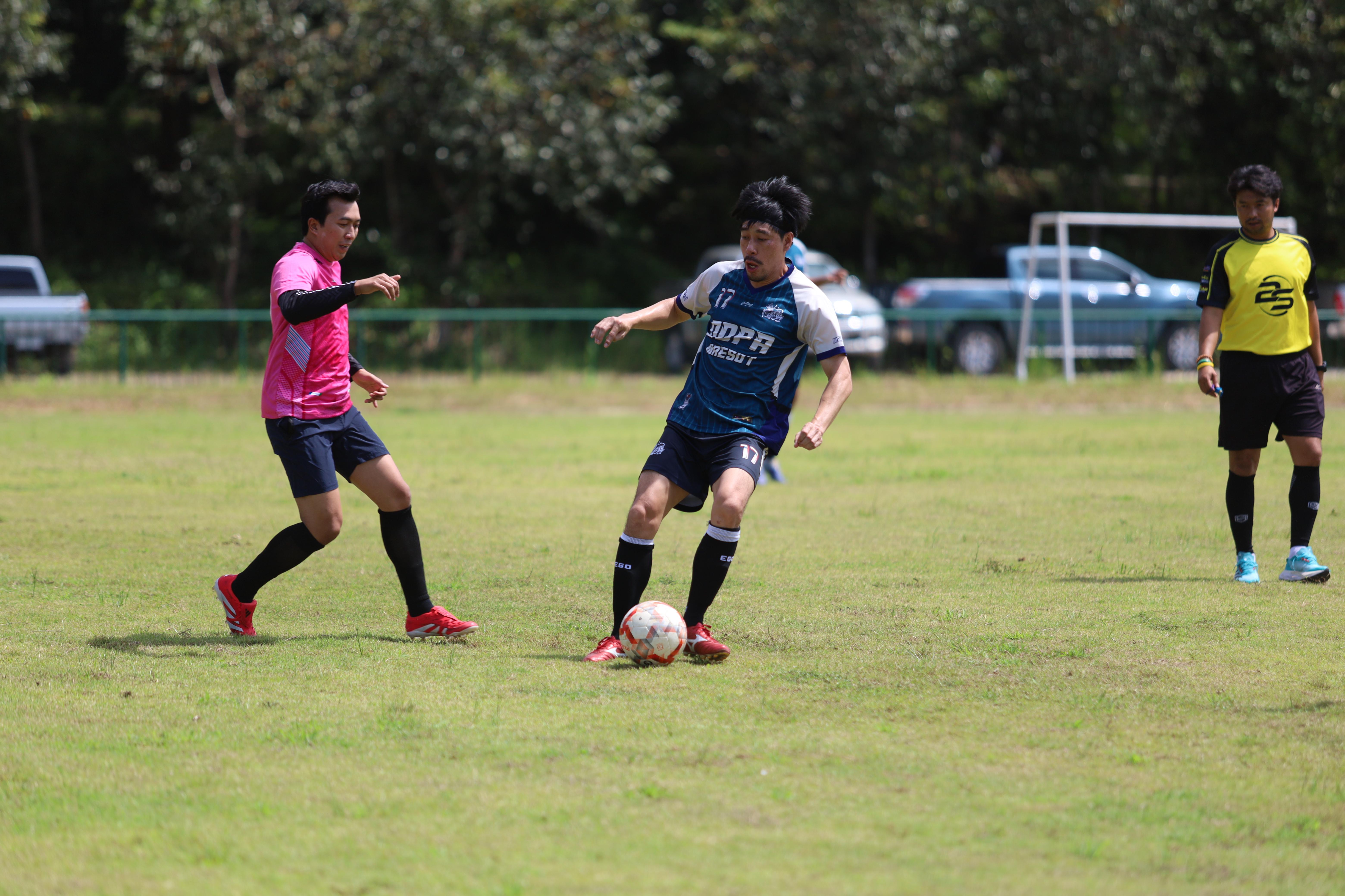 37. การแข่งขันฟุตบอล11คนหน่วยงานคู่ที่2