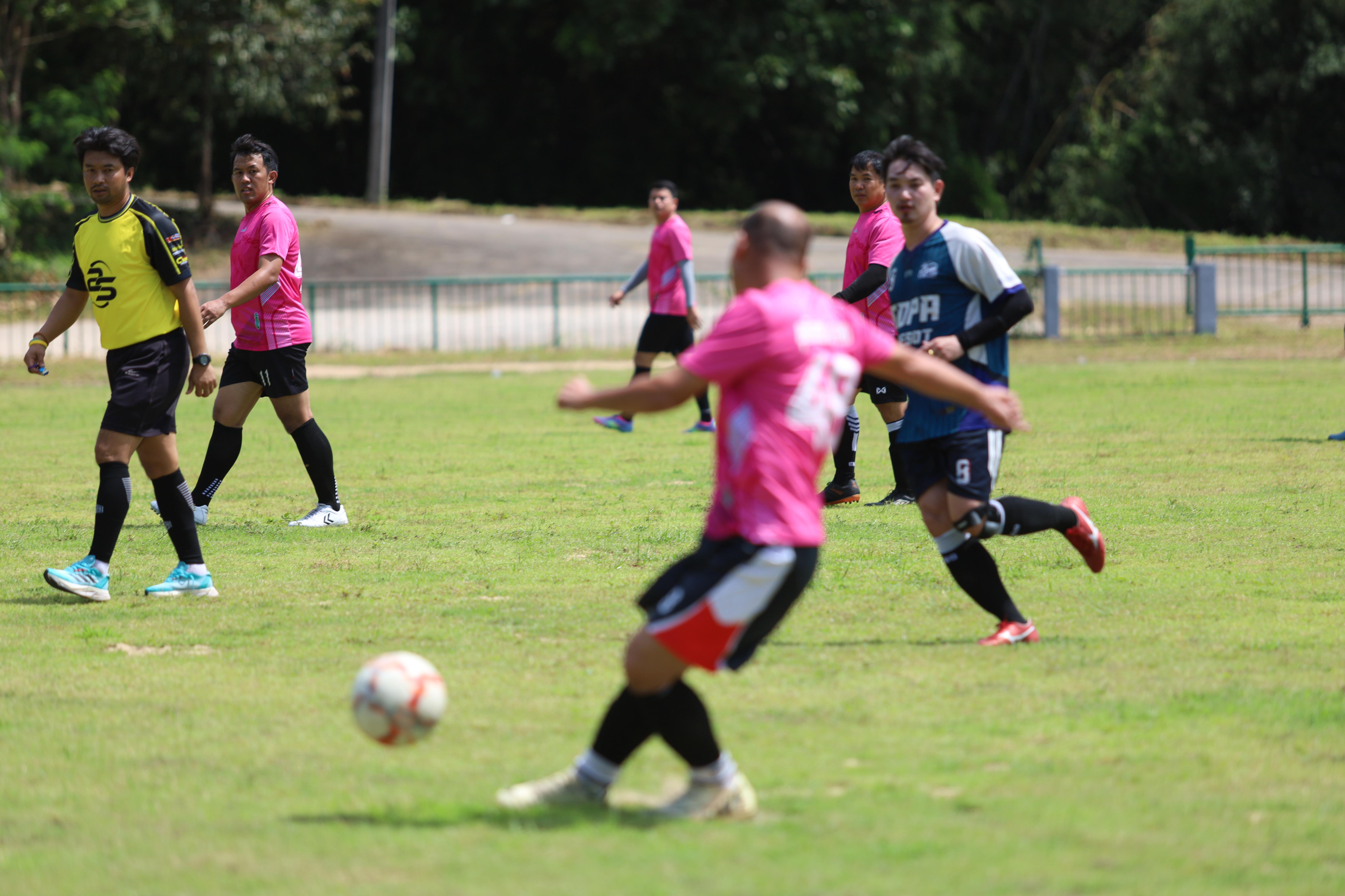 45. การแข่งขันฟุตบอล11คนหน่วยงานคู่ที่2