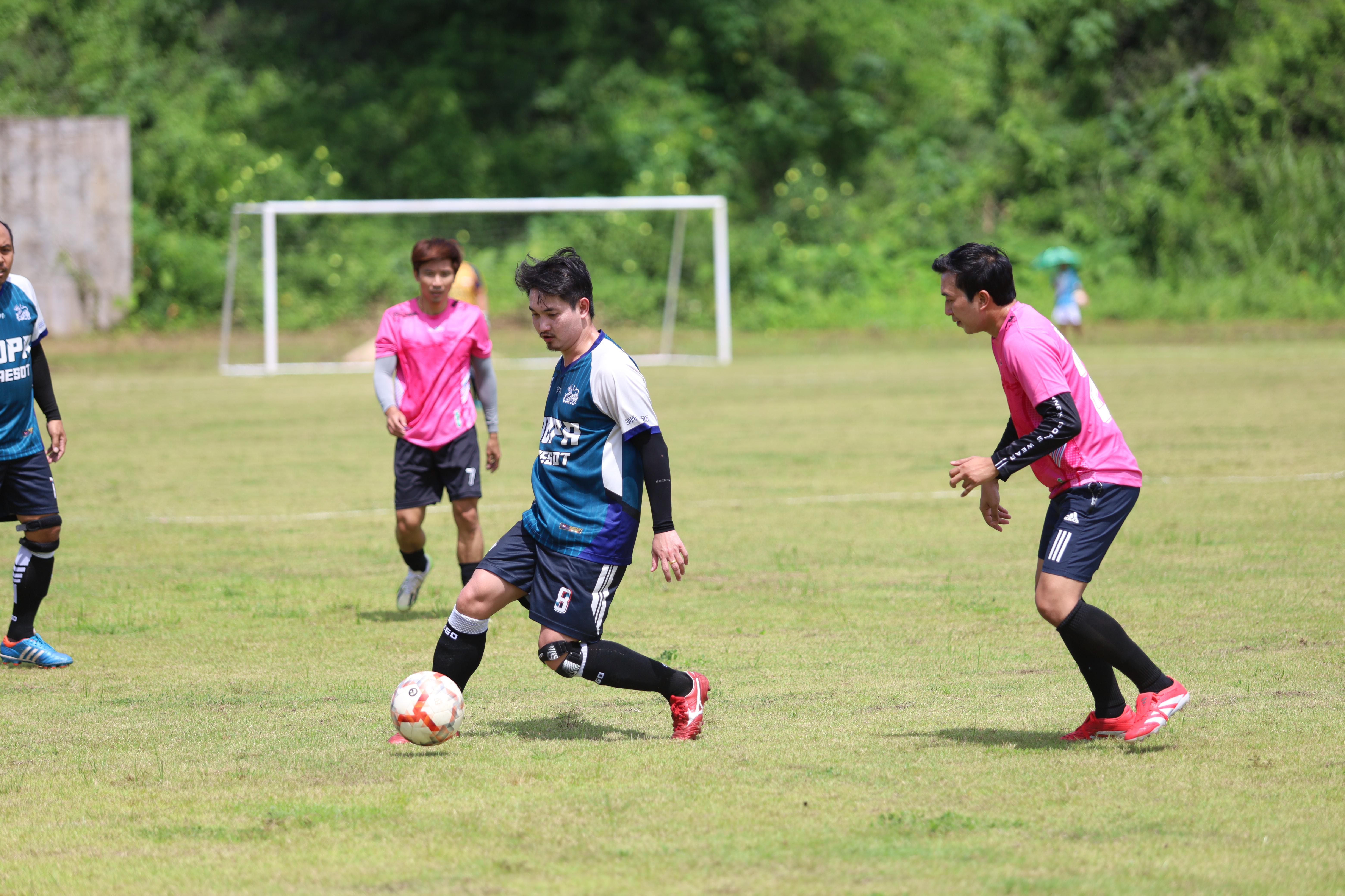 50. การแข่งขันฟุตบอล11คนหน่วยงานคู่ที่2