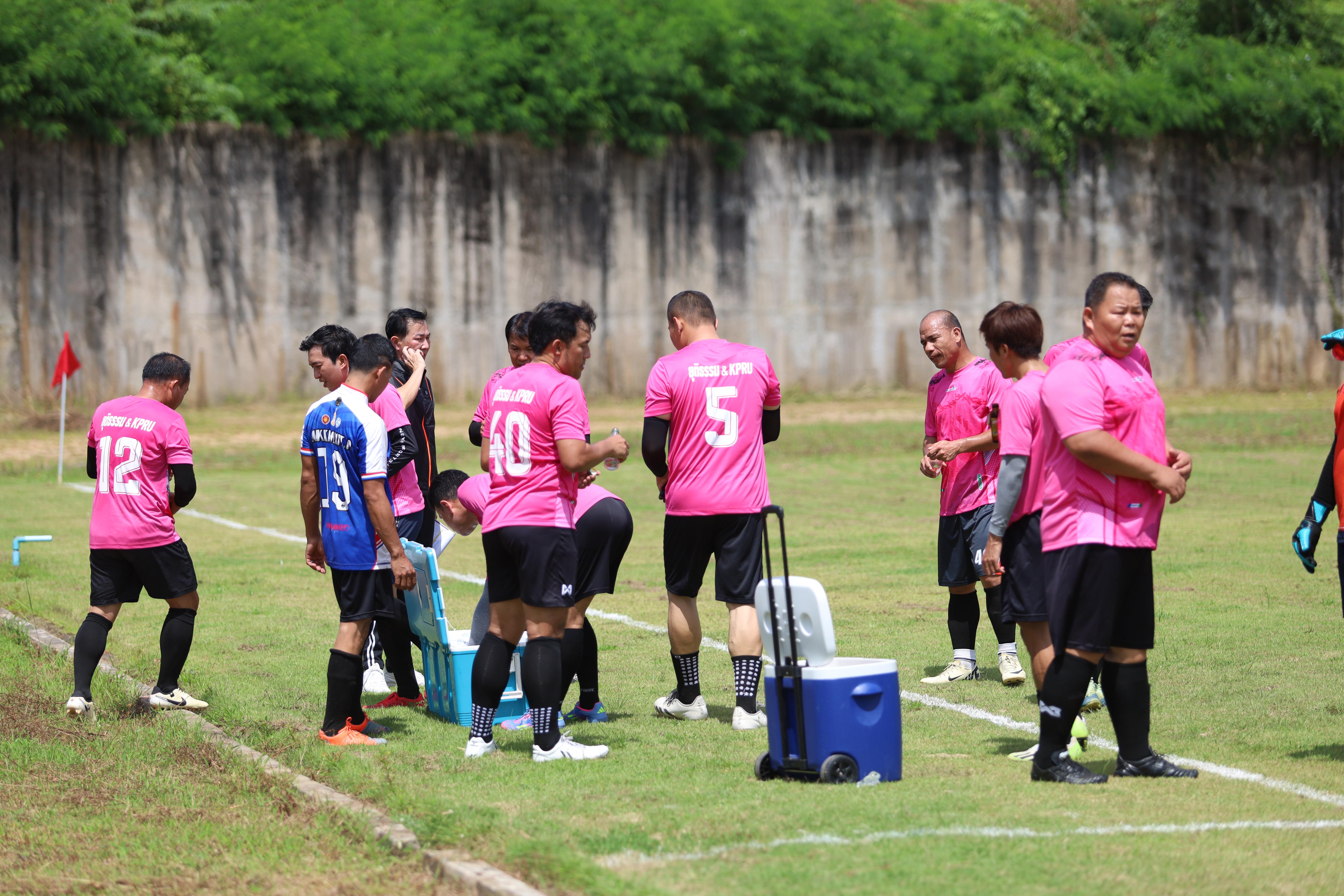 69. การแข่งขันฟุตบอล11คนหน่วยงานคู่ที่2