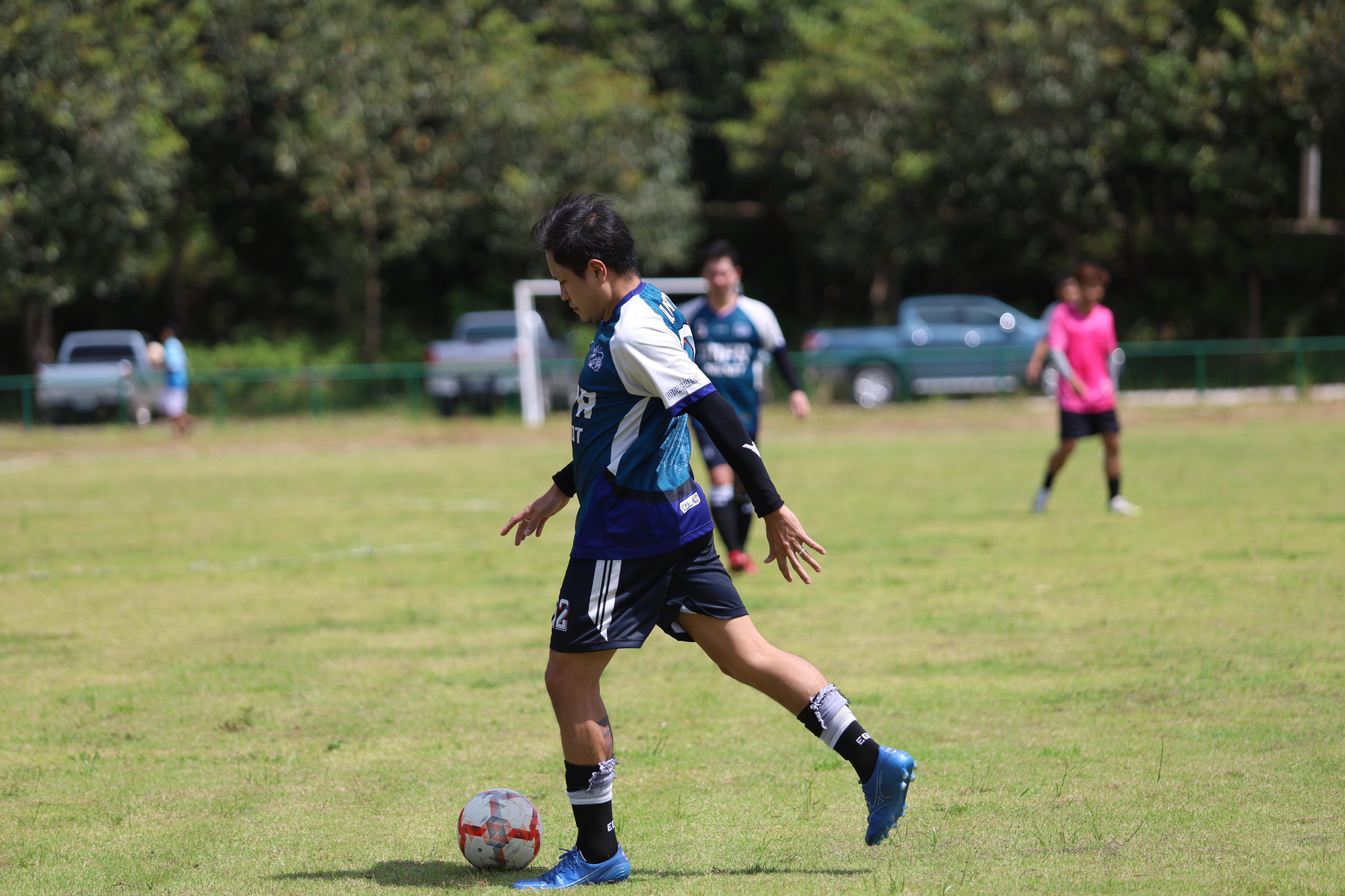 98. การแข่งขันฟุตบอล11คนหน่วยงานคู่ที่2