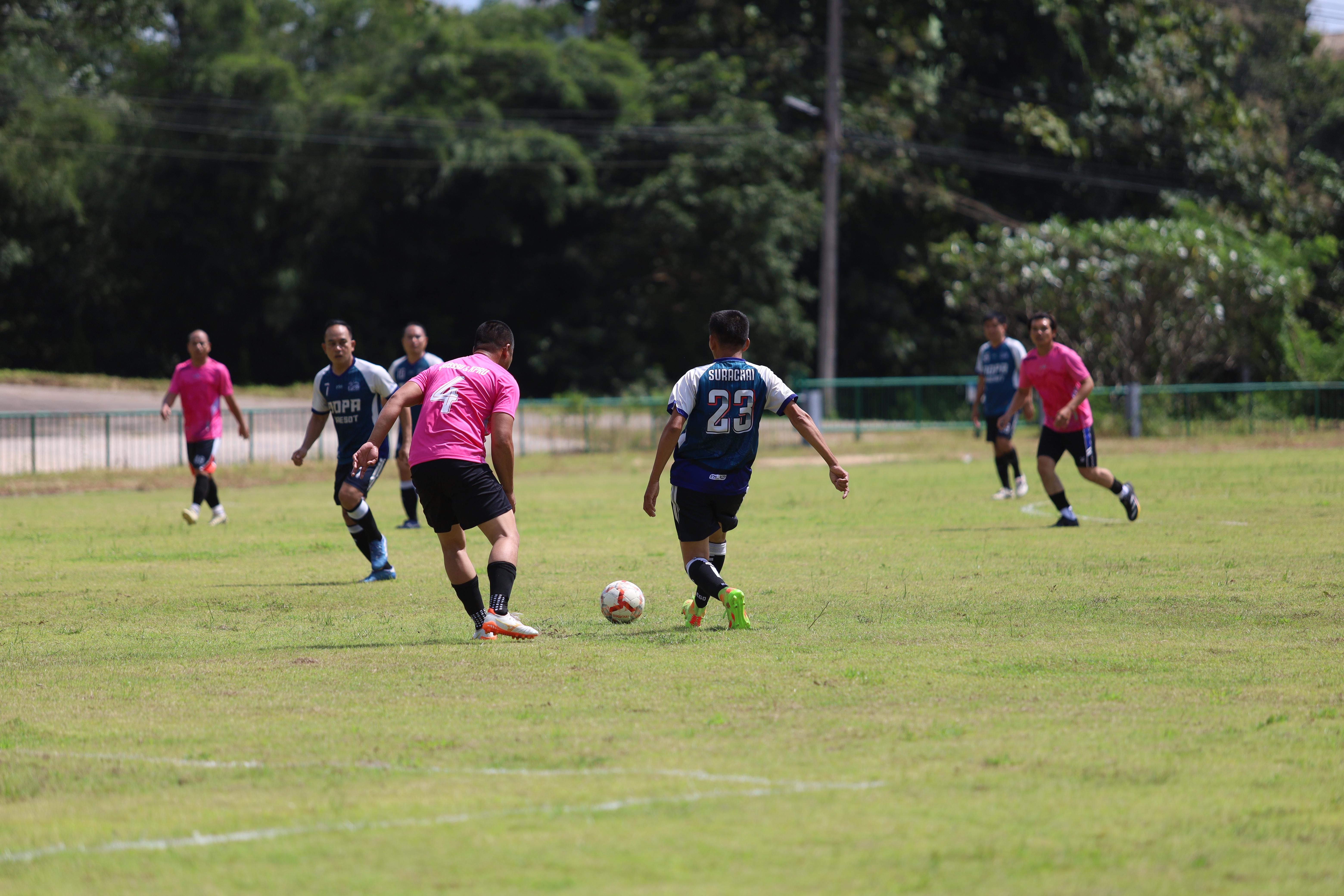 105. การแข่งขันฟุตบอล11คนหน่วยงานคู่ที่2