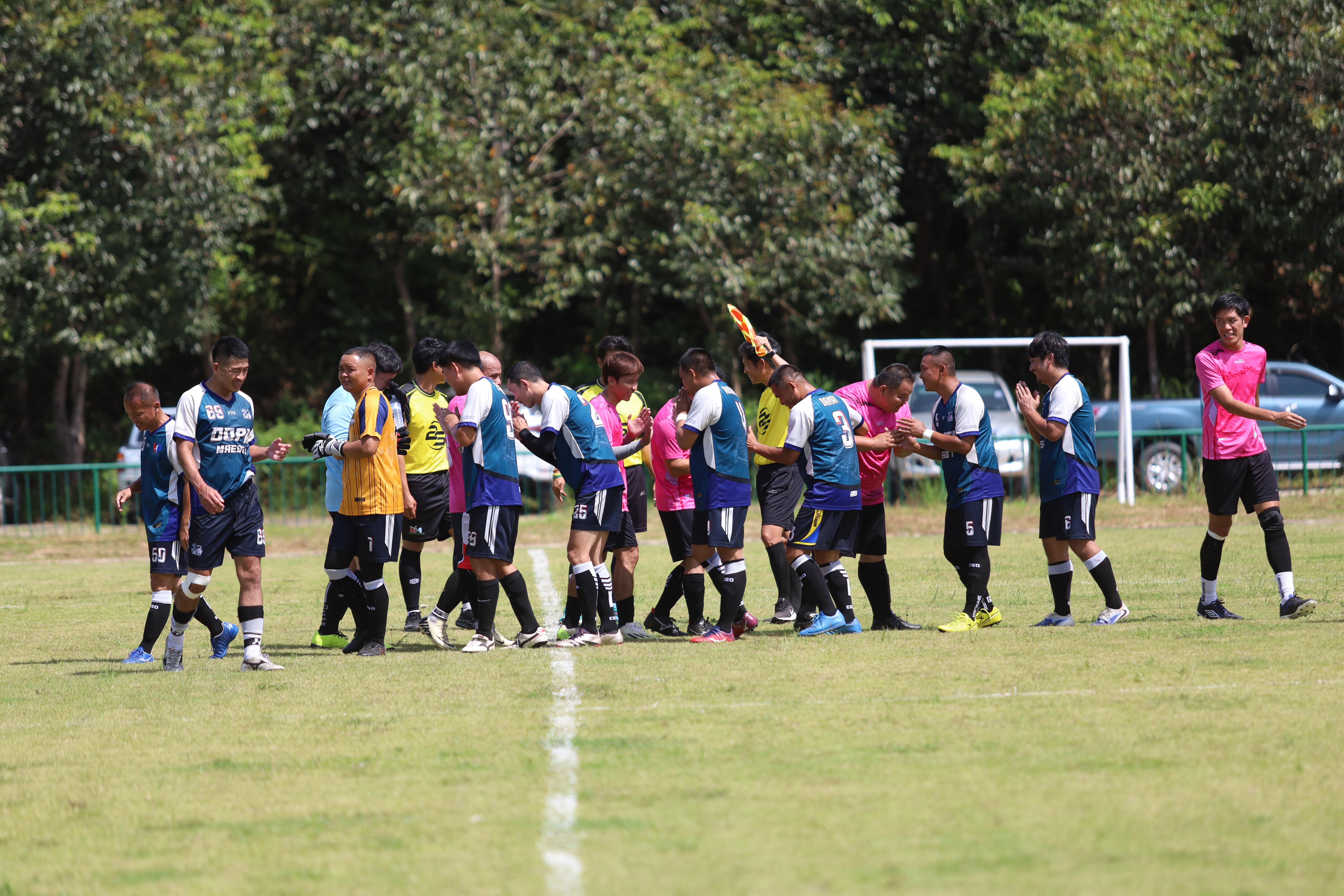 141. การแข่งขันฟุตบอล11คนหน่วยงานคู่ที่2