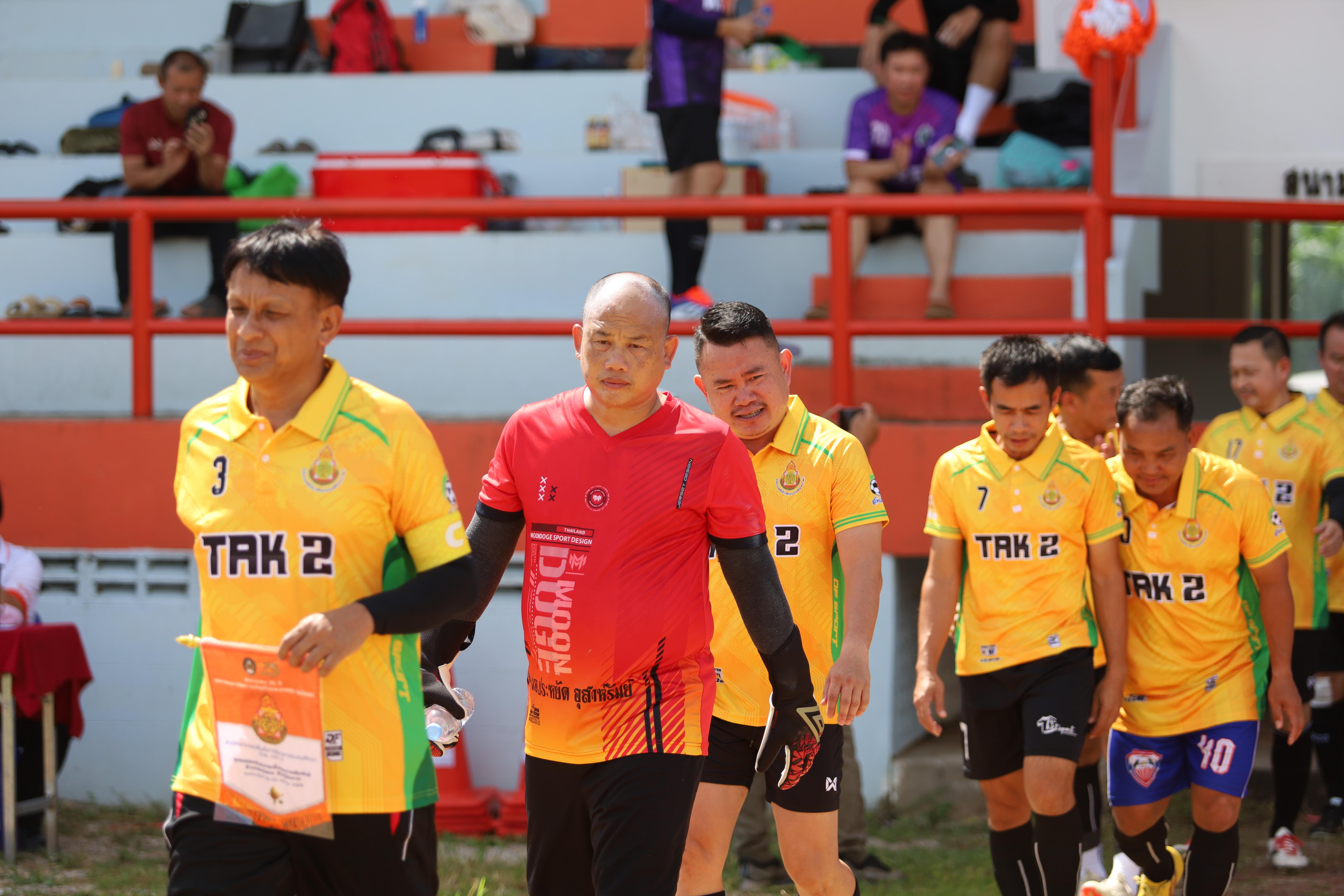 4. การแข่งขันฟุตบอล11คนหน่วยงานคู่ที่3