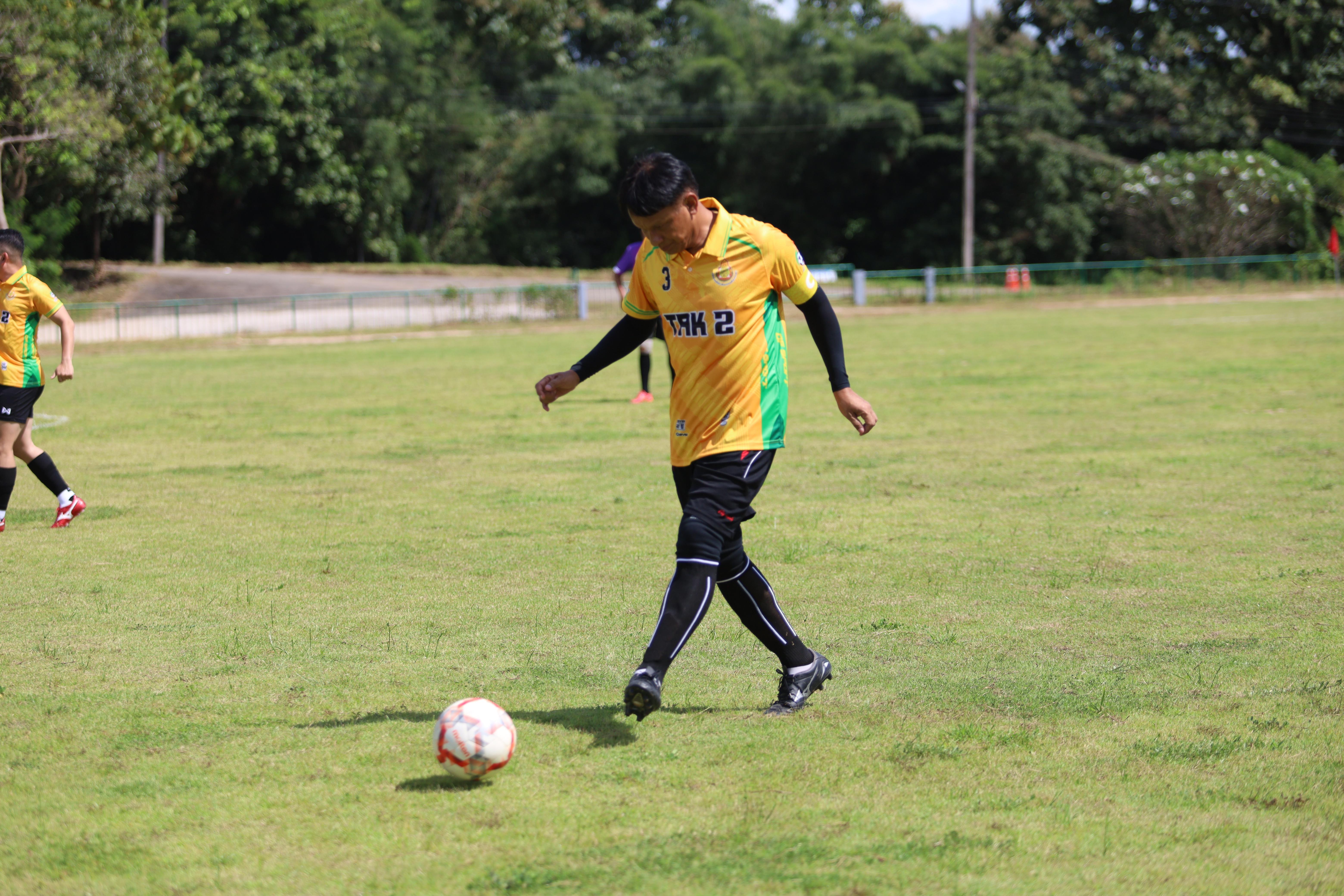 19. การแข่งขันฟุตบอล11คนหน่วยงานคู่ที่3