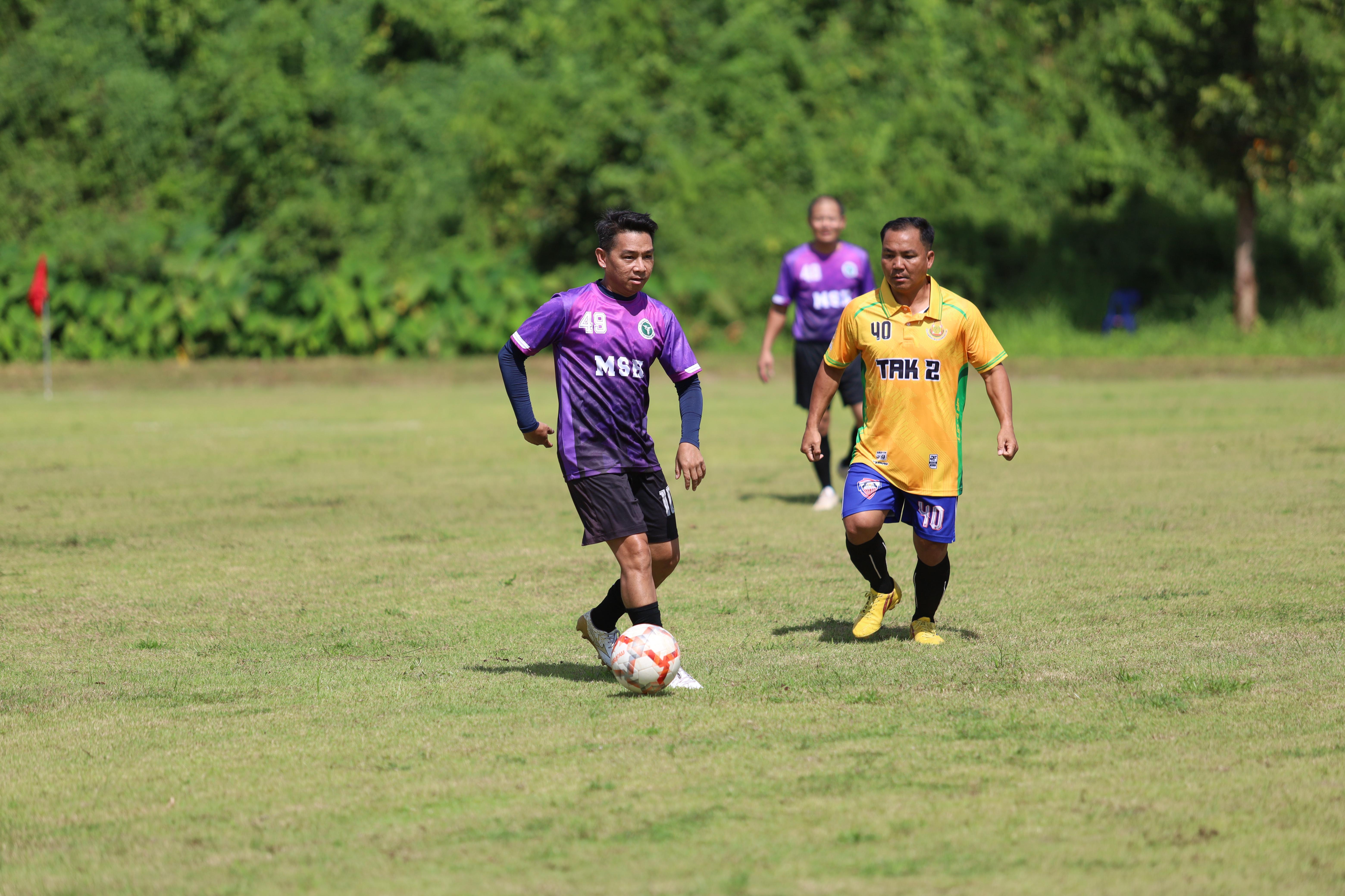 21. การแข่งขันฟุตบอล11คนหน่วยงานคู่ที่3