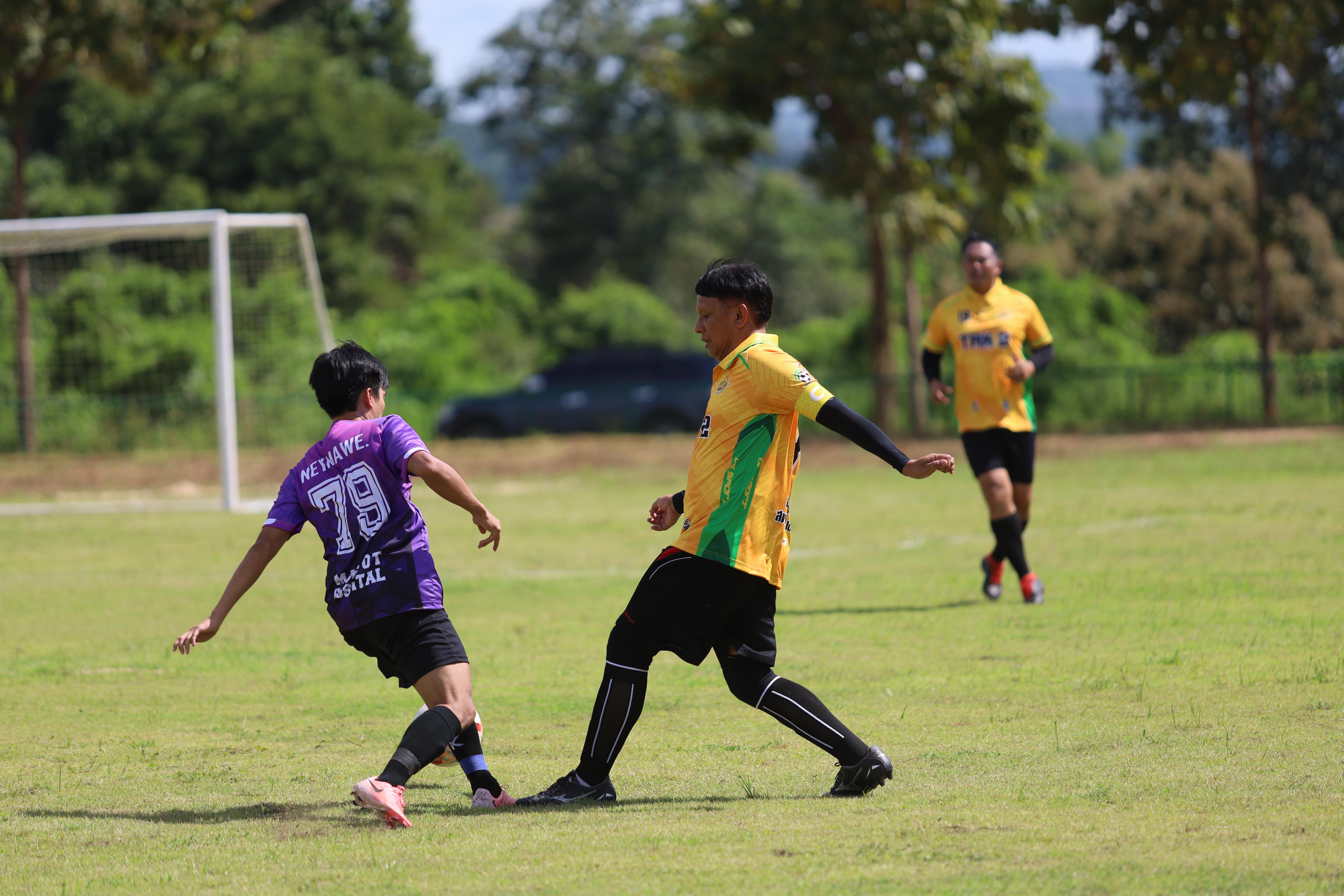 27. การแข่งขันฟุตบอล11คนหน่วยงานคู่ที่3