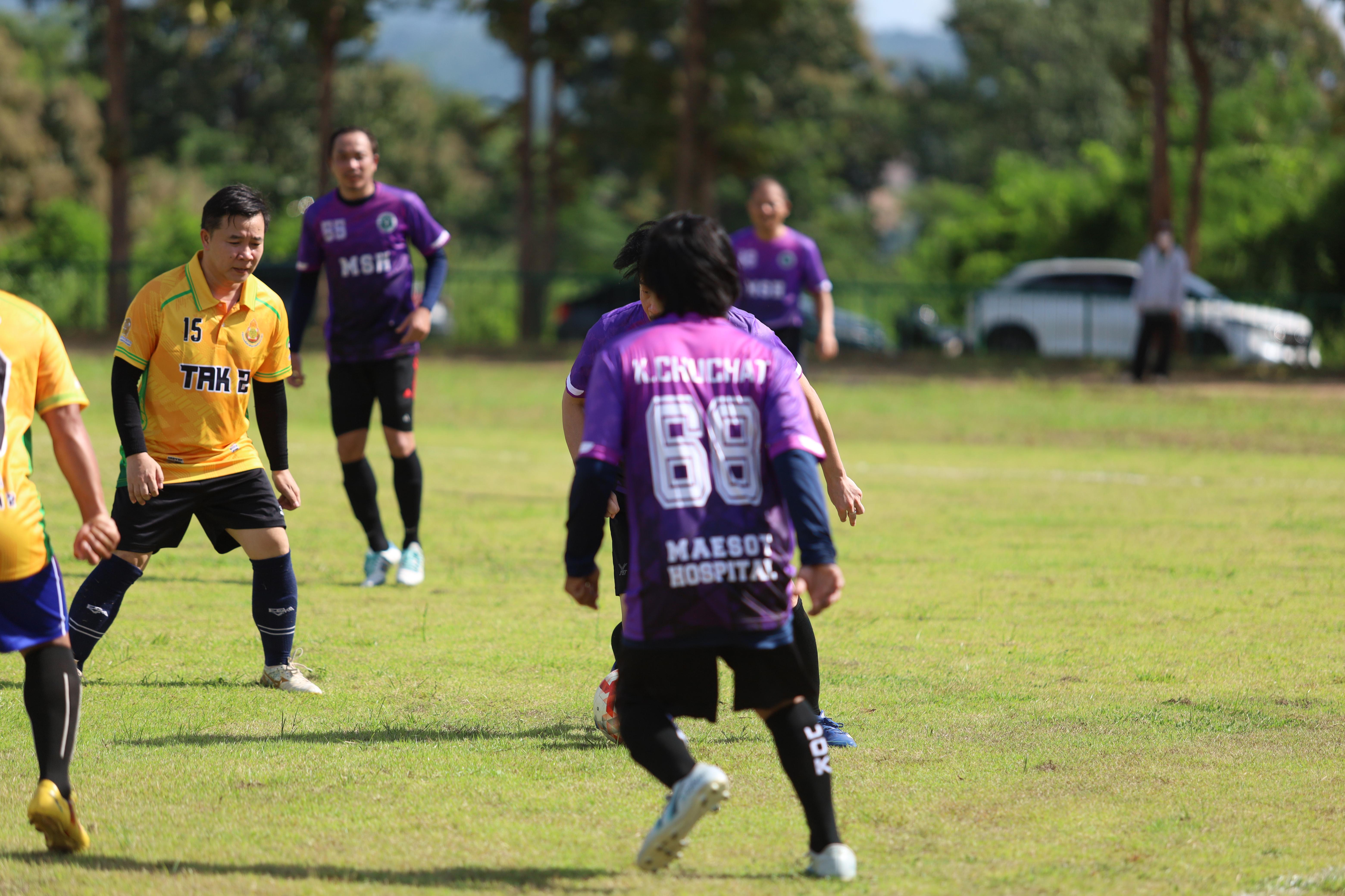 44. การแข่งขันฟุตบอล11คนหน่วยงานคู่ที่3