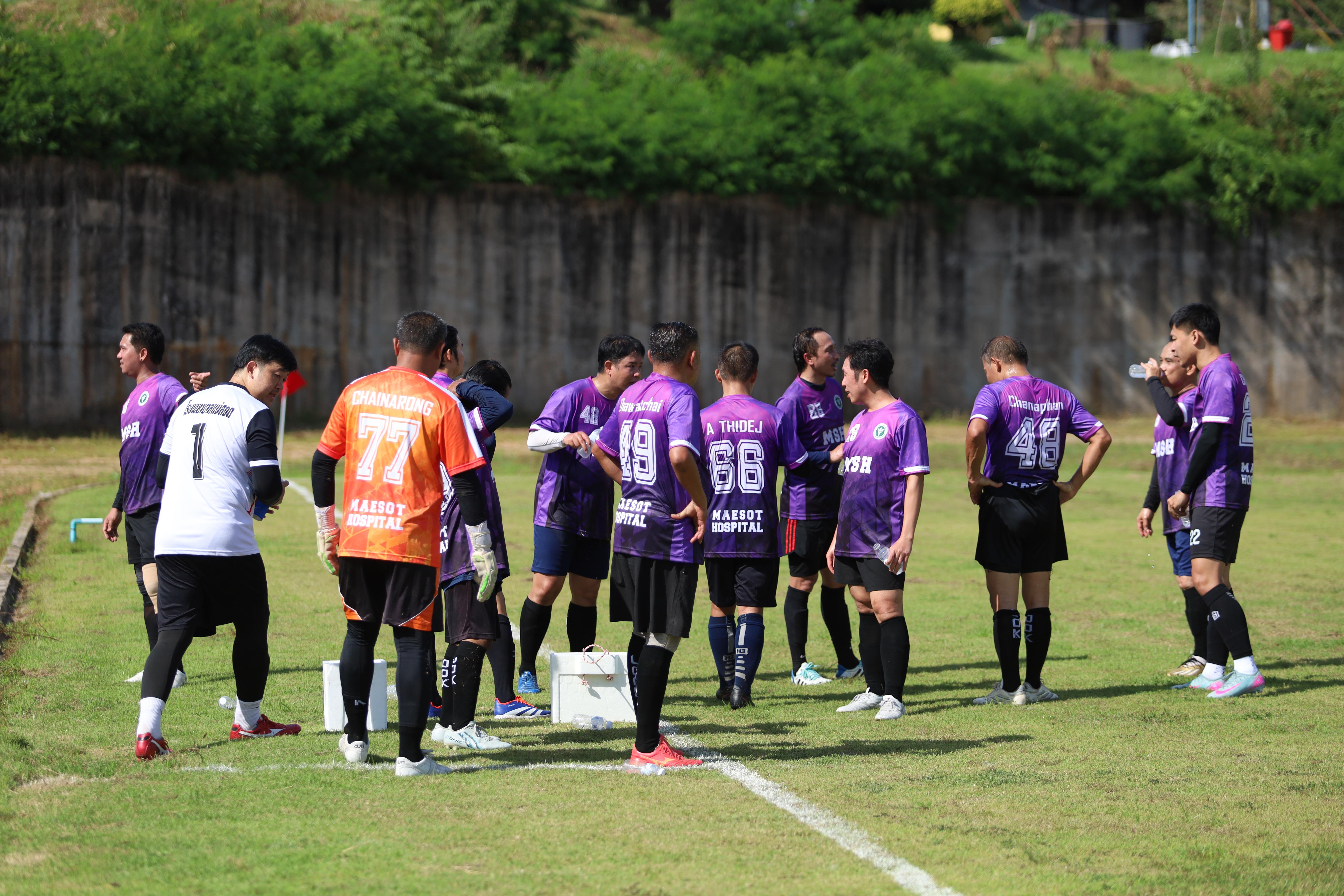 64. การแข่งขันฟุตบอล11คนหน่วยงานคู่ที่3