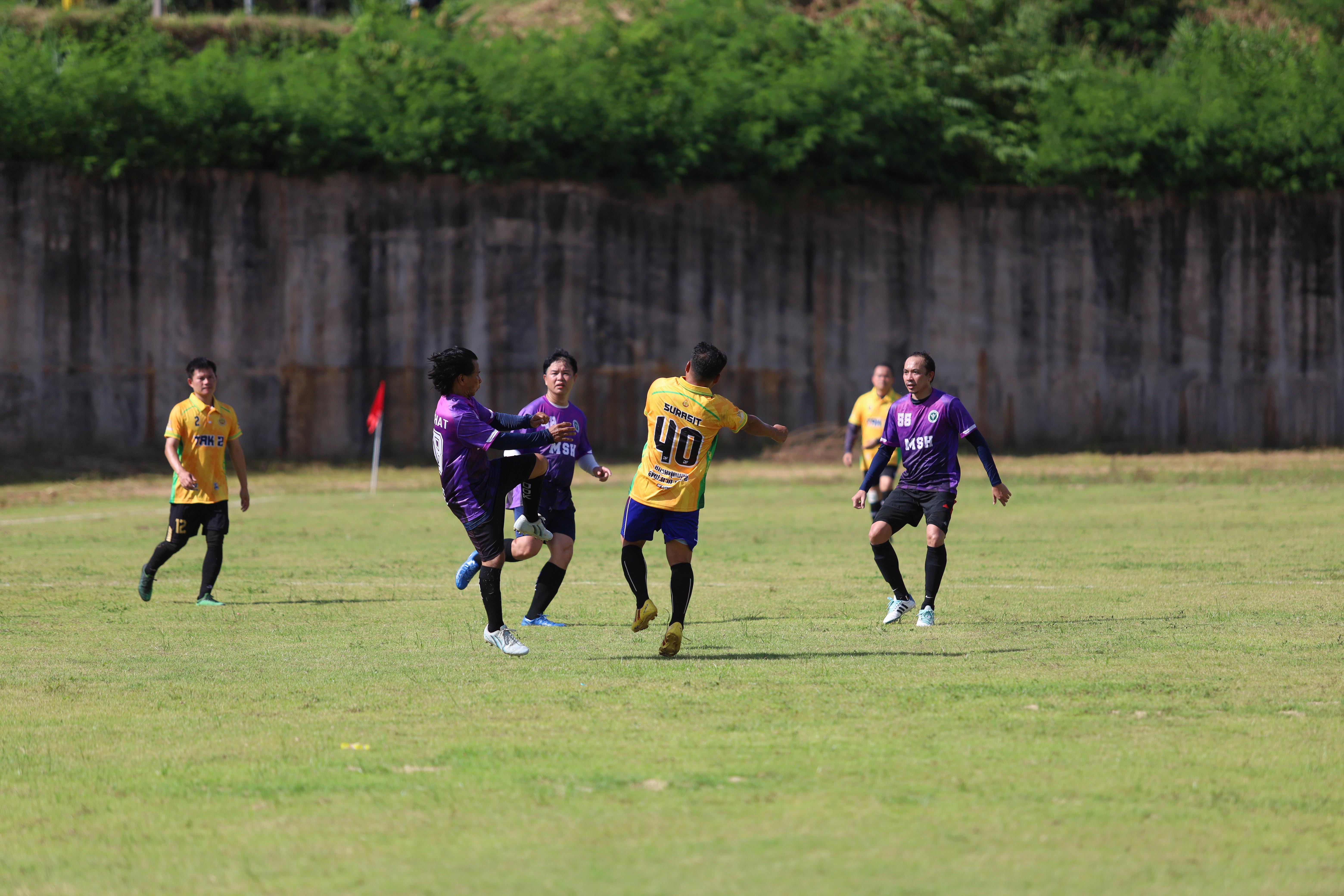 71. การแข่งขันฟุตบอล11คนหน่วยงานคู่ที่3