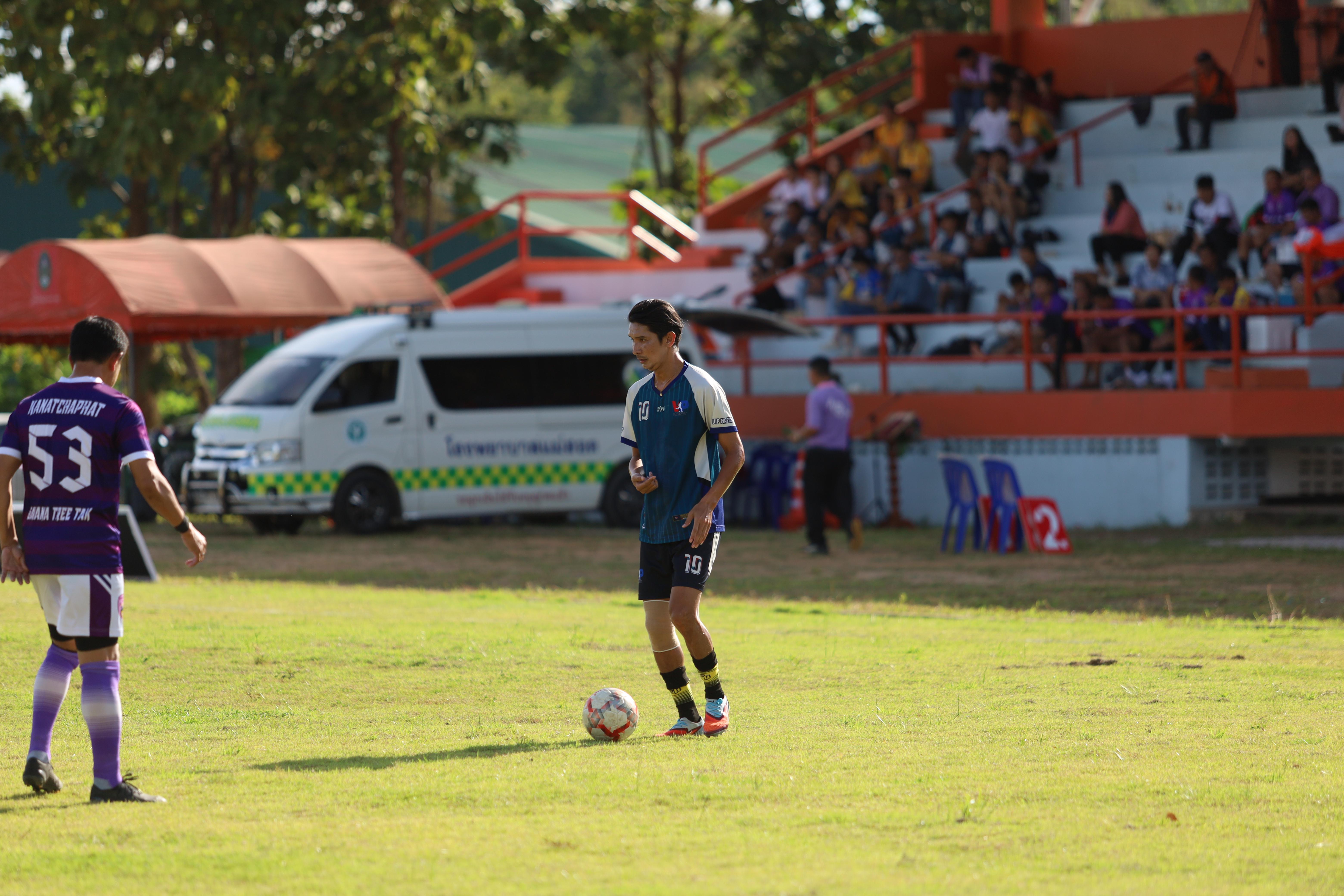 65. การแข่งขันฟุตบอล11คนหน่วยงานคู่ที่4