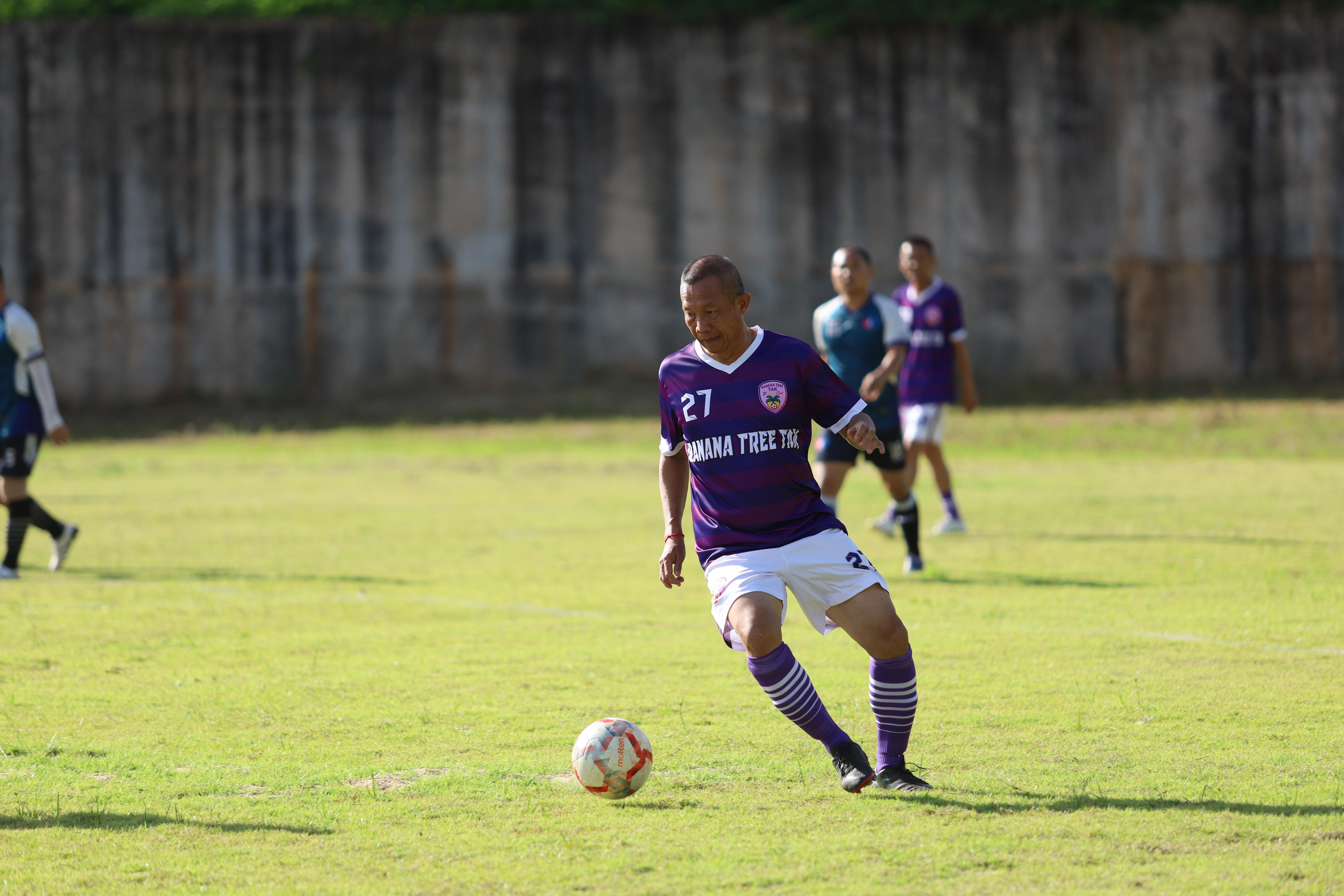 72. การแข่งขันฟุตบอล11คนหน่วยงานคู่ที่4