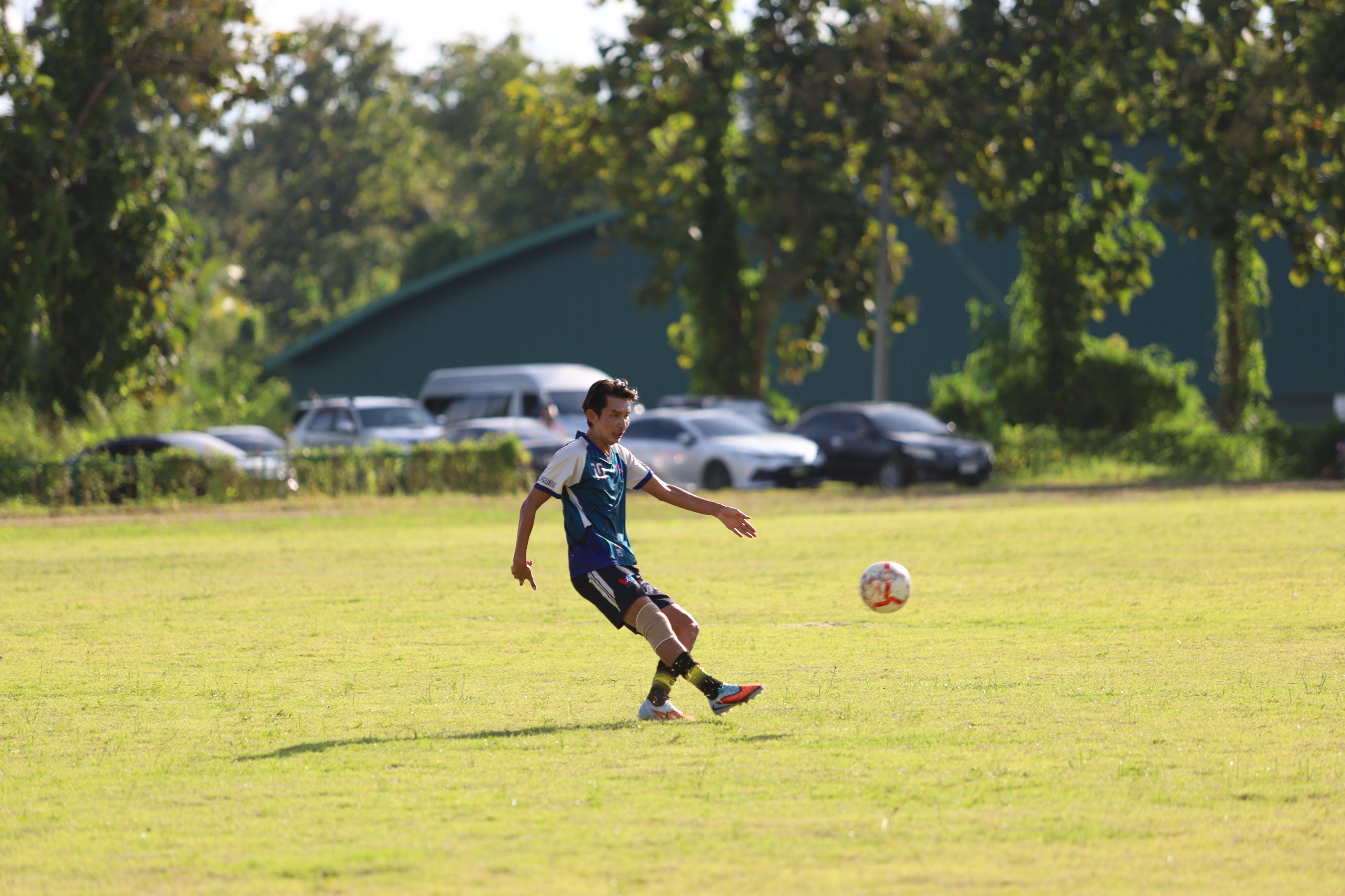 74. การแข่งขันฟุตบอล11คนหน่วยงานคู่ที่4