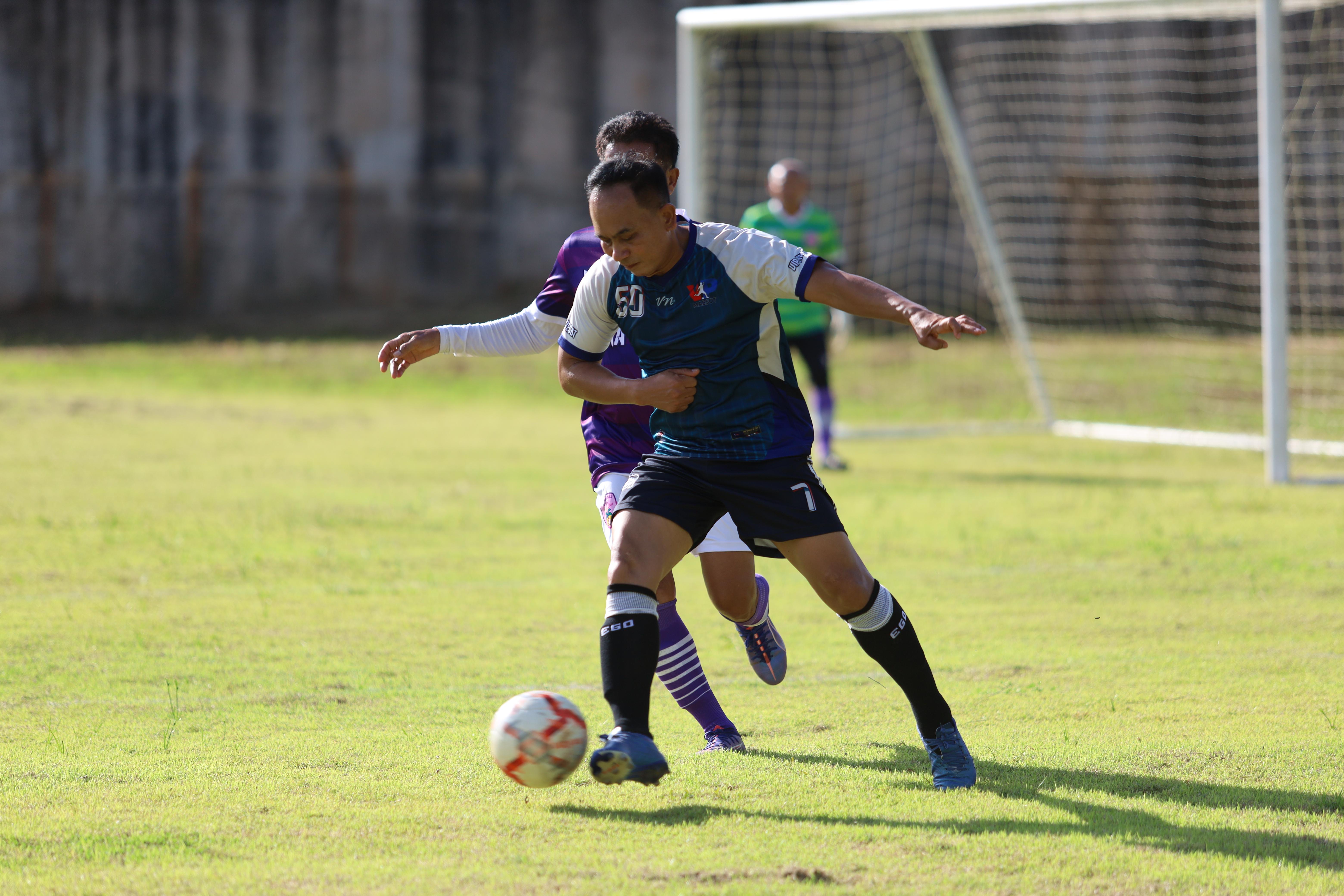 77. การแข่งขันฟุตบอล11คนหน่วยงานคู่ที่4