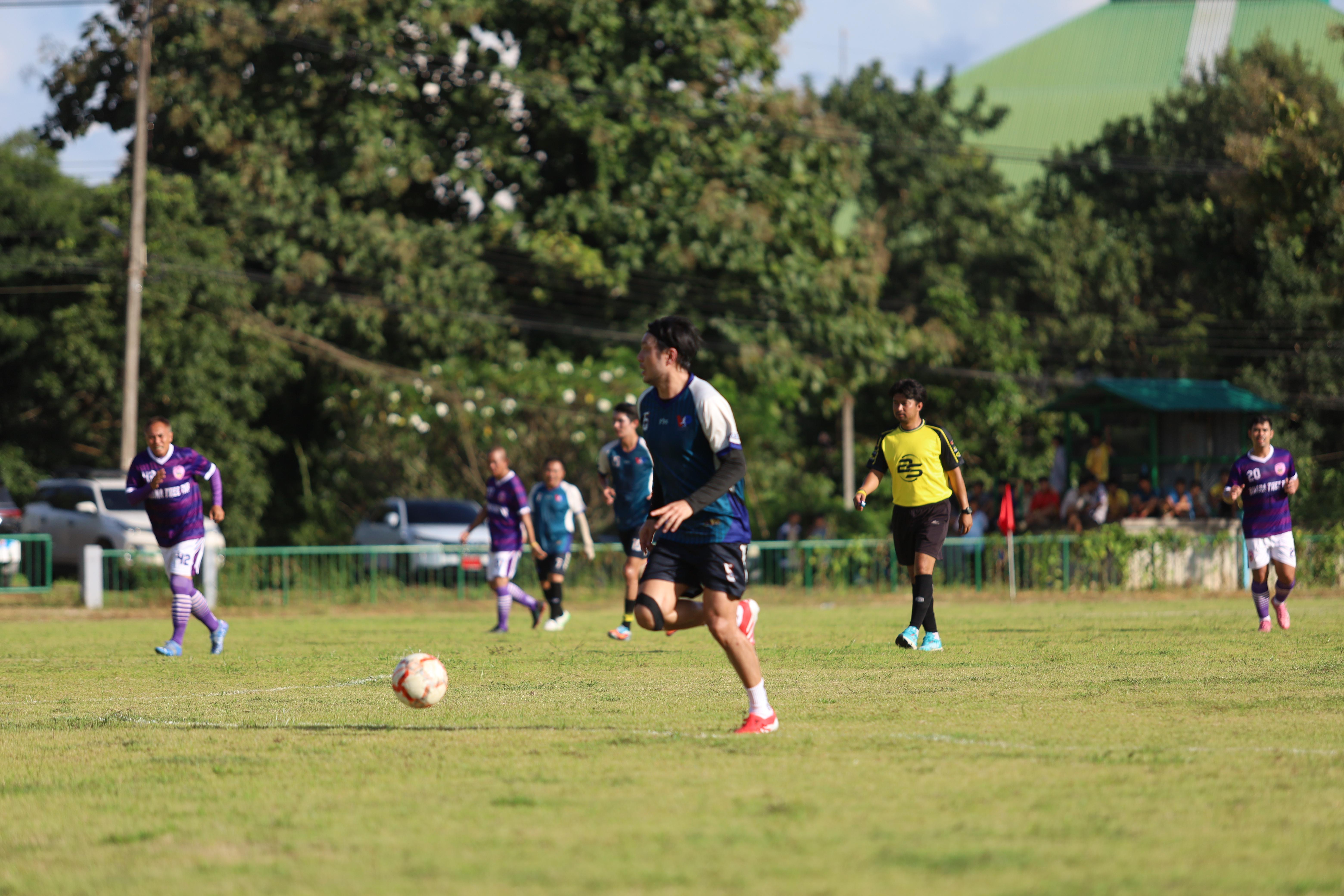 92. การแข่งขันฟุตบอล11คนหน่วยงานคู่ที่4