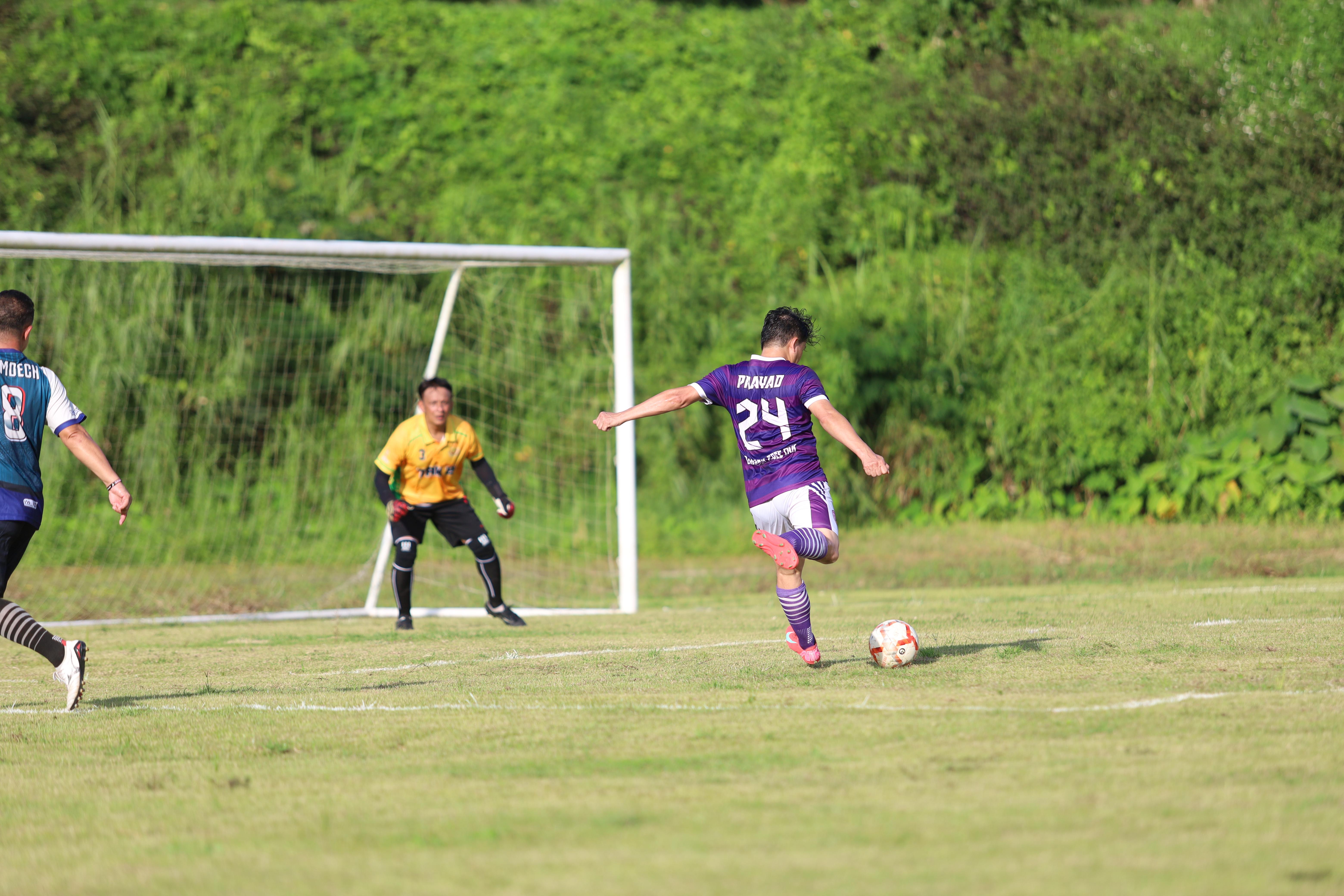 110. การแข่งขันฟุตบอล11คนหน่วยงานคู่ที่4