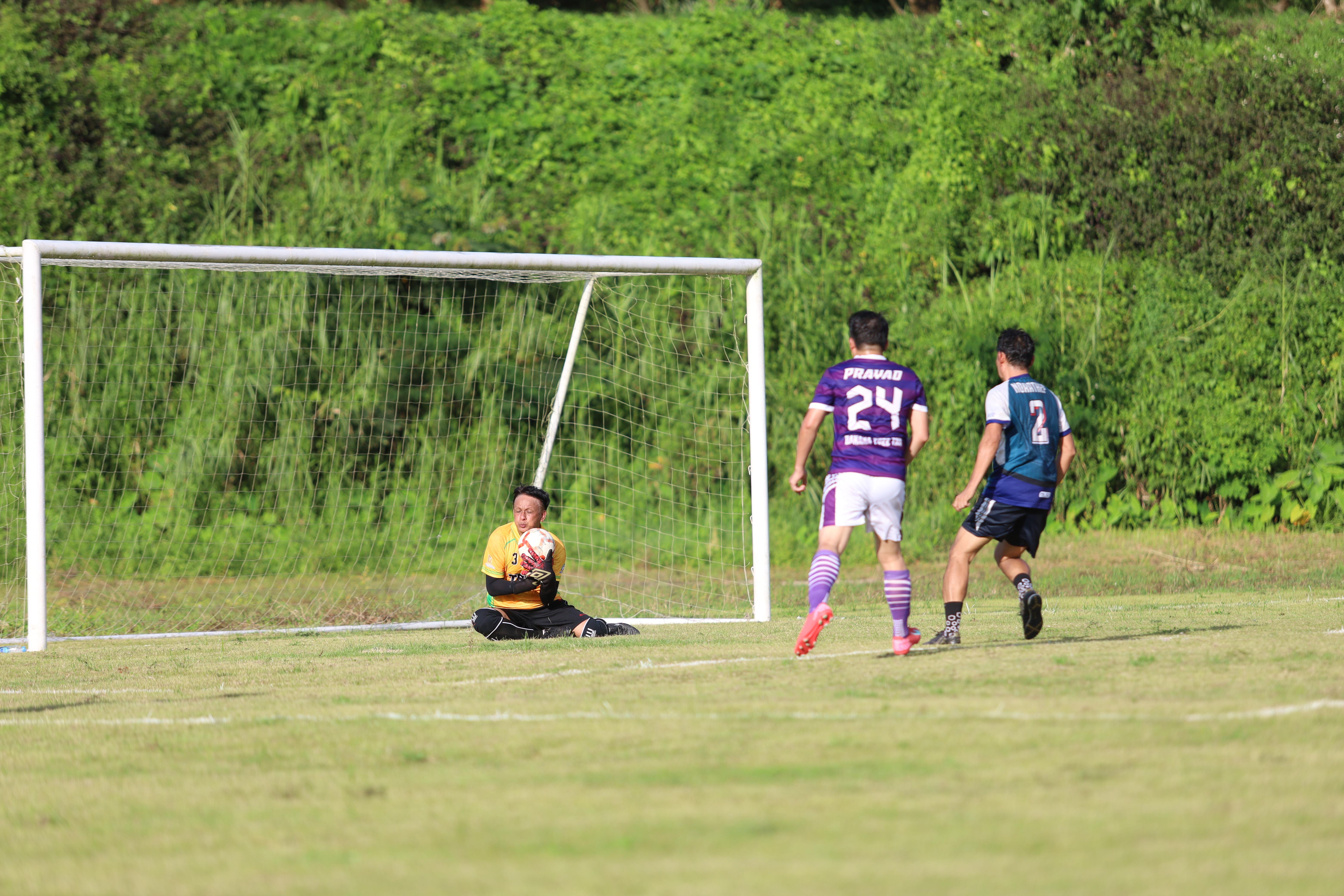 112. การแข่งขันฟุตบอล11คนหน่วยงานคู่ที่4