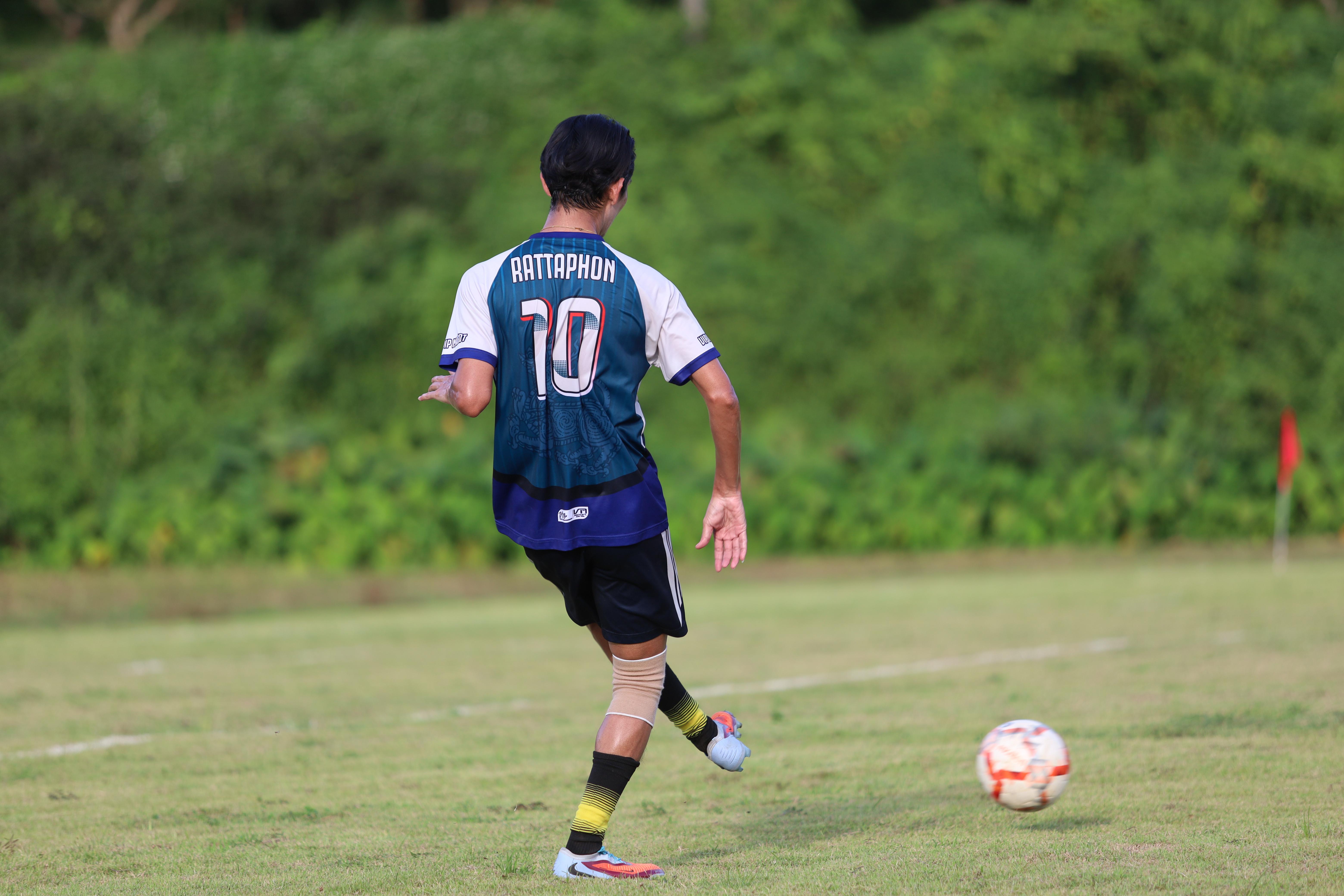 115. การแข่งขันฟุตบอล11คนหน่วยงานคู่ที่4