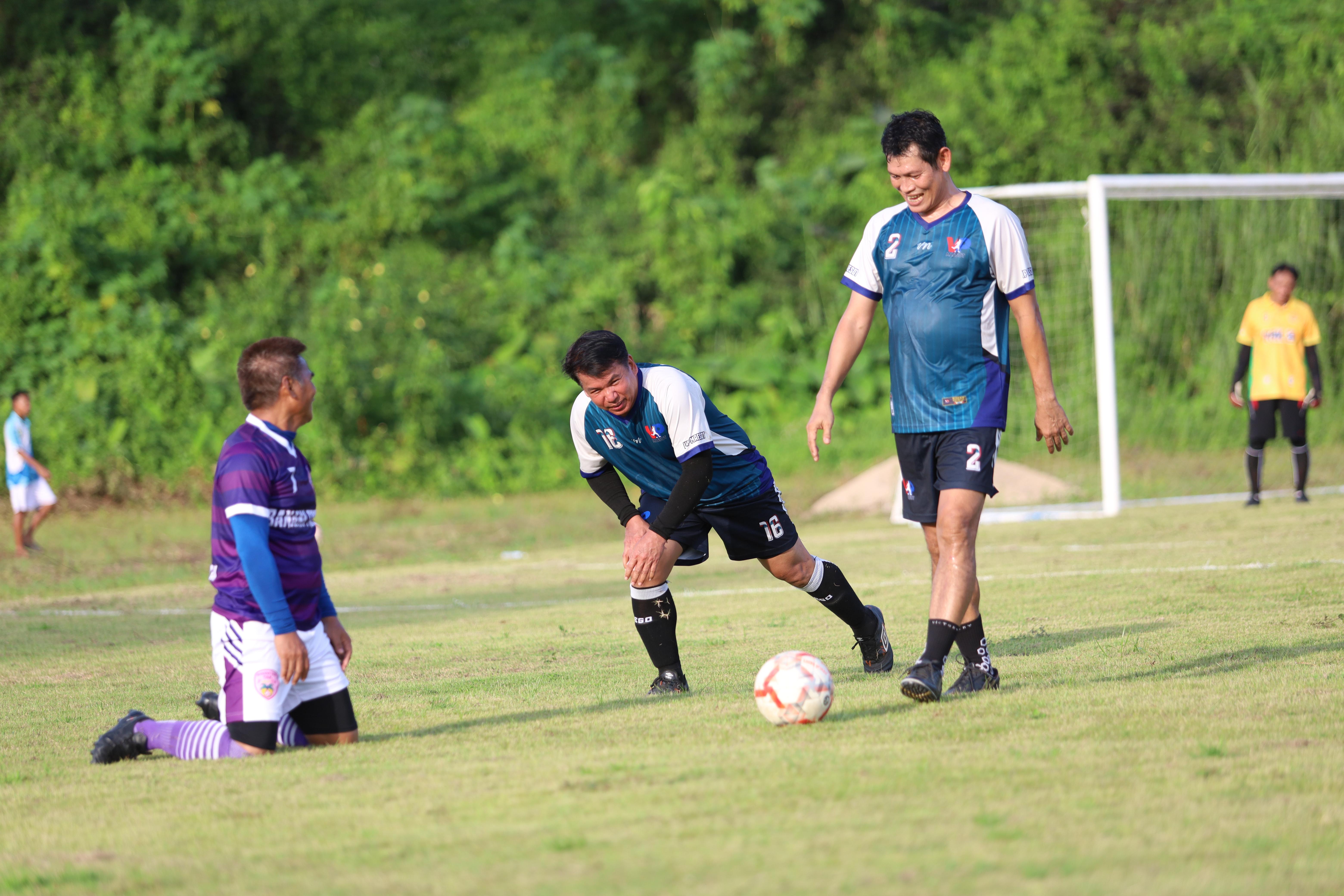 127. การแข่งขันฟุตบอล11คนหน่วยงานคู่ที่4