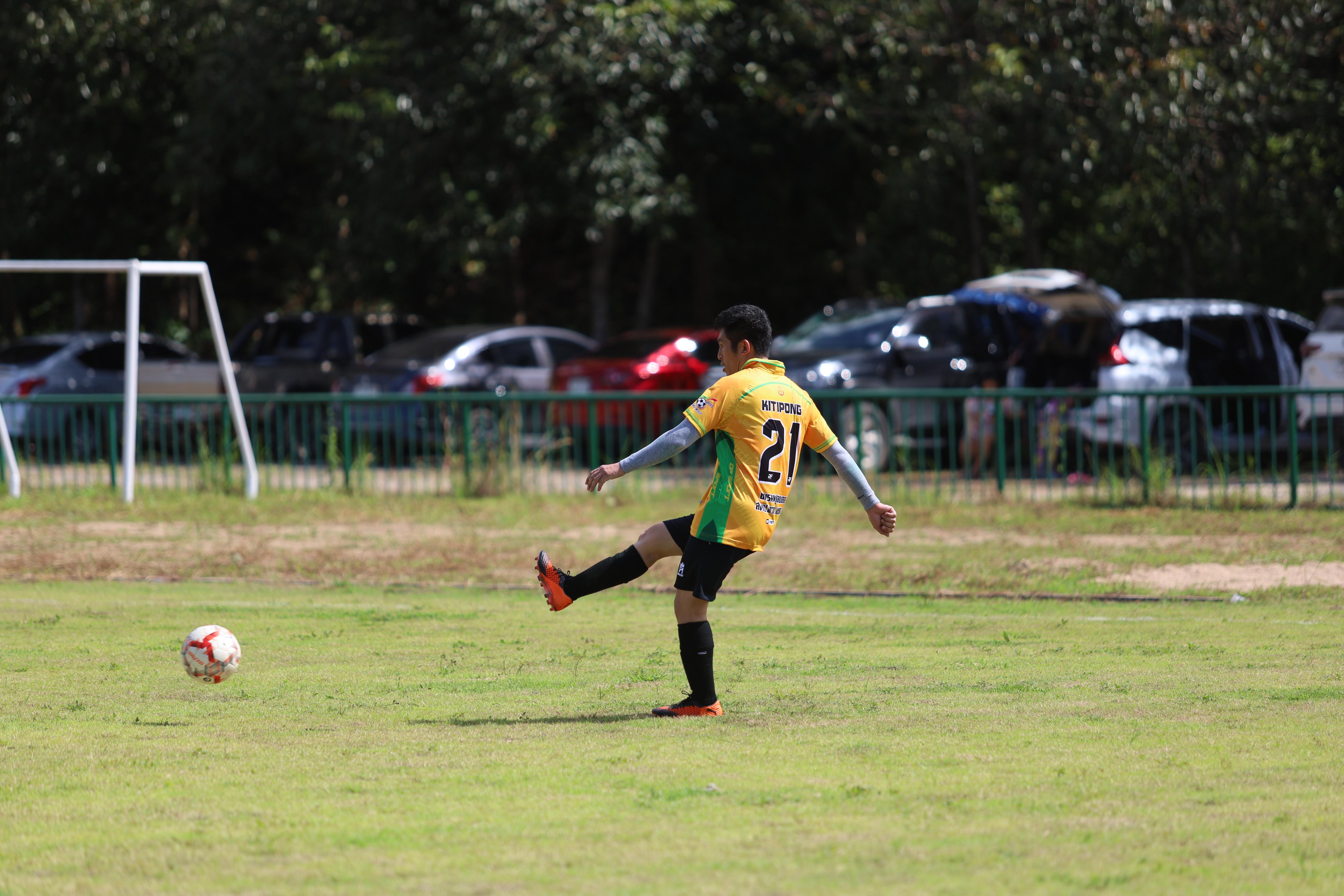 16. การแข่งขันฟุตบอล11คนหน่วยงานคู่ที่5