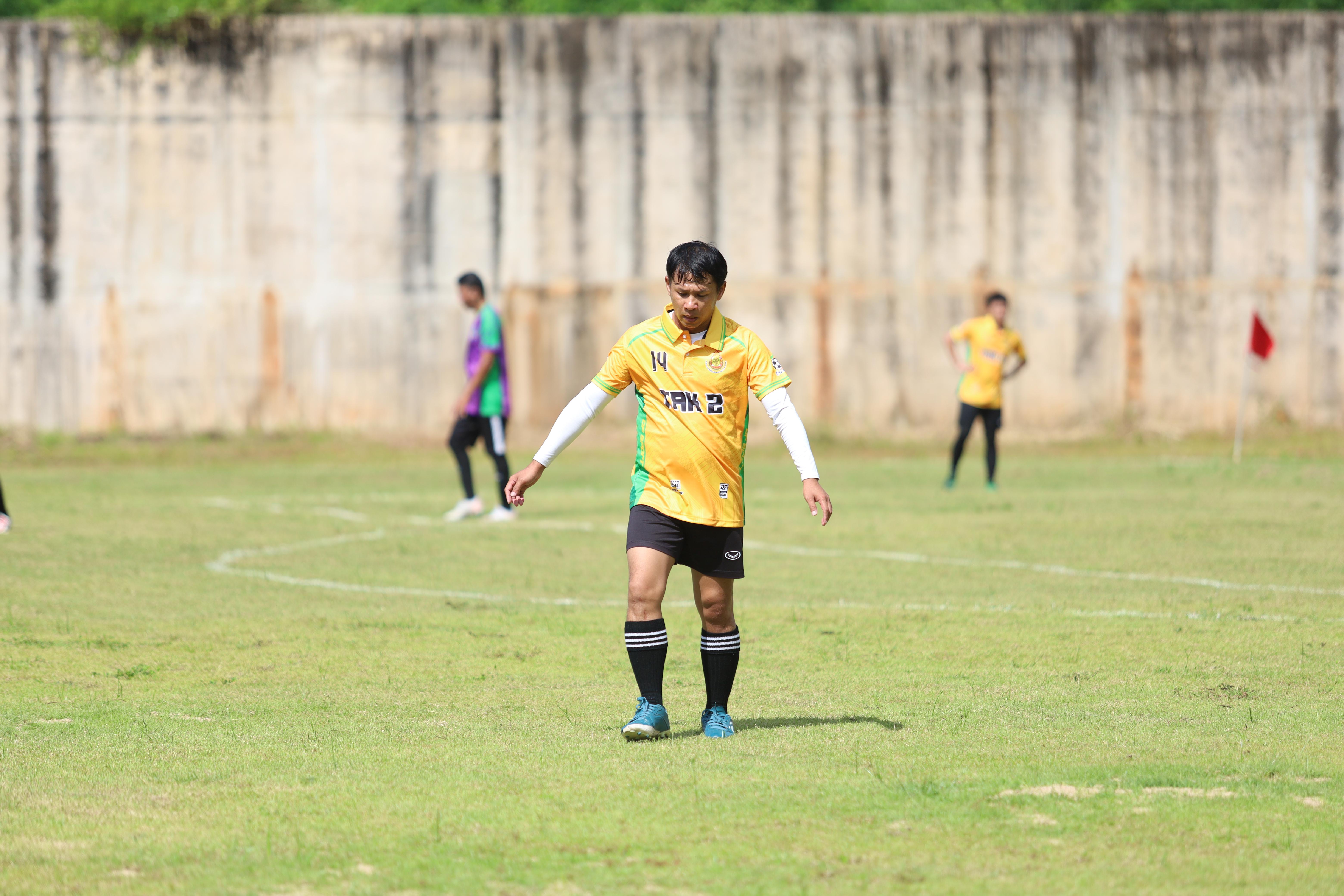 18. การแข่งขันฟุตบอล11คนหน่วยงานคู่ที่5