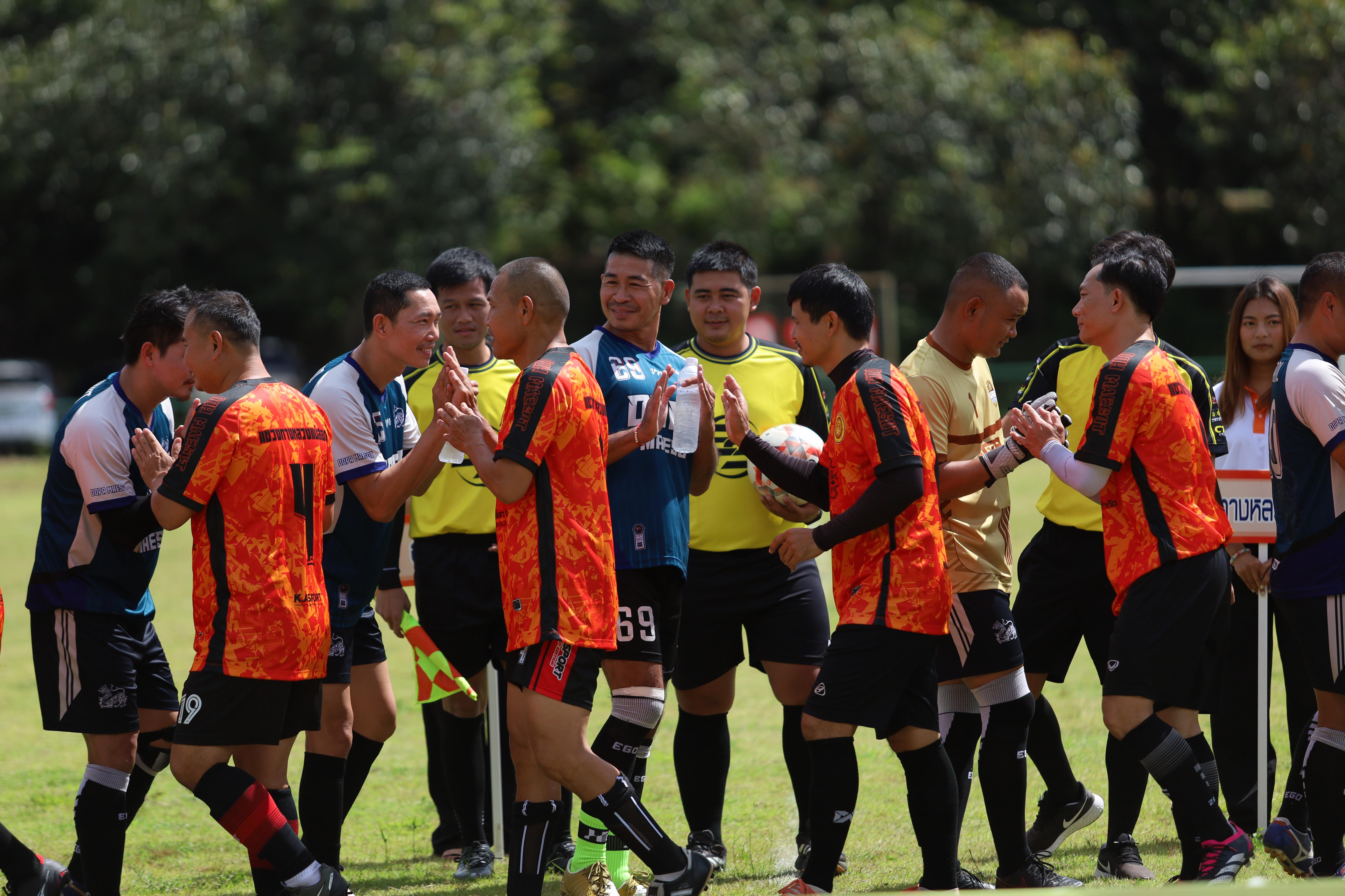 16. การแข่งขันฟุตบอล11คนหน่วยงานคู่ที่6