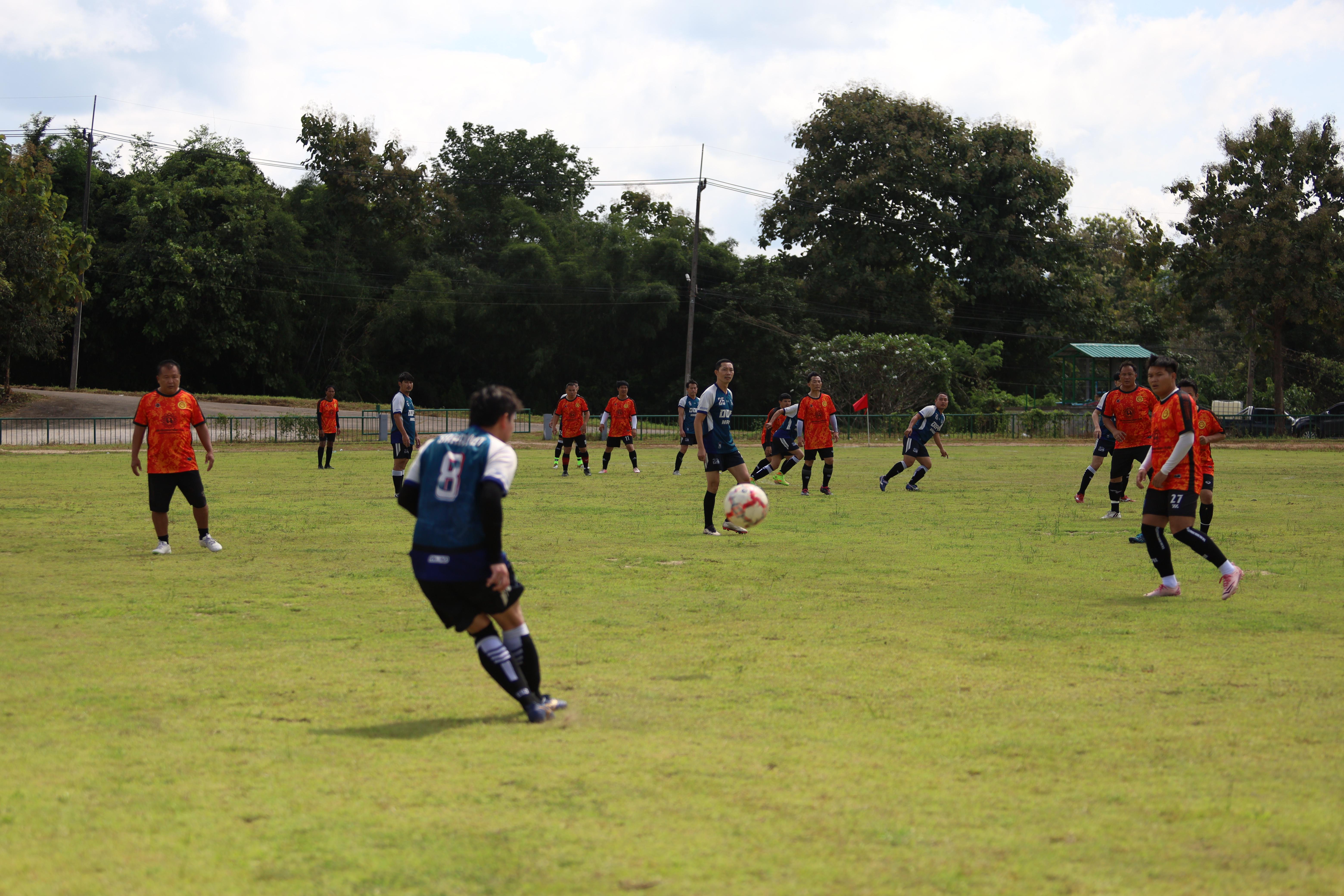 35. การแข่งขันฟุตบอล11คนหน่วยงานคู่ที่6