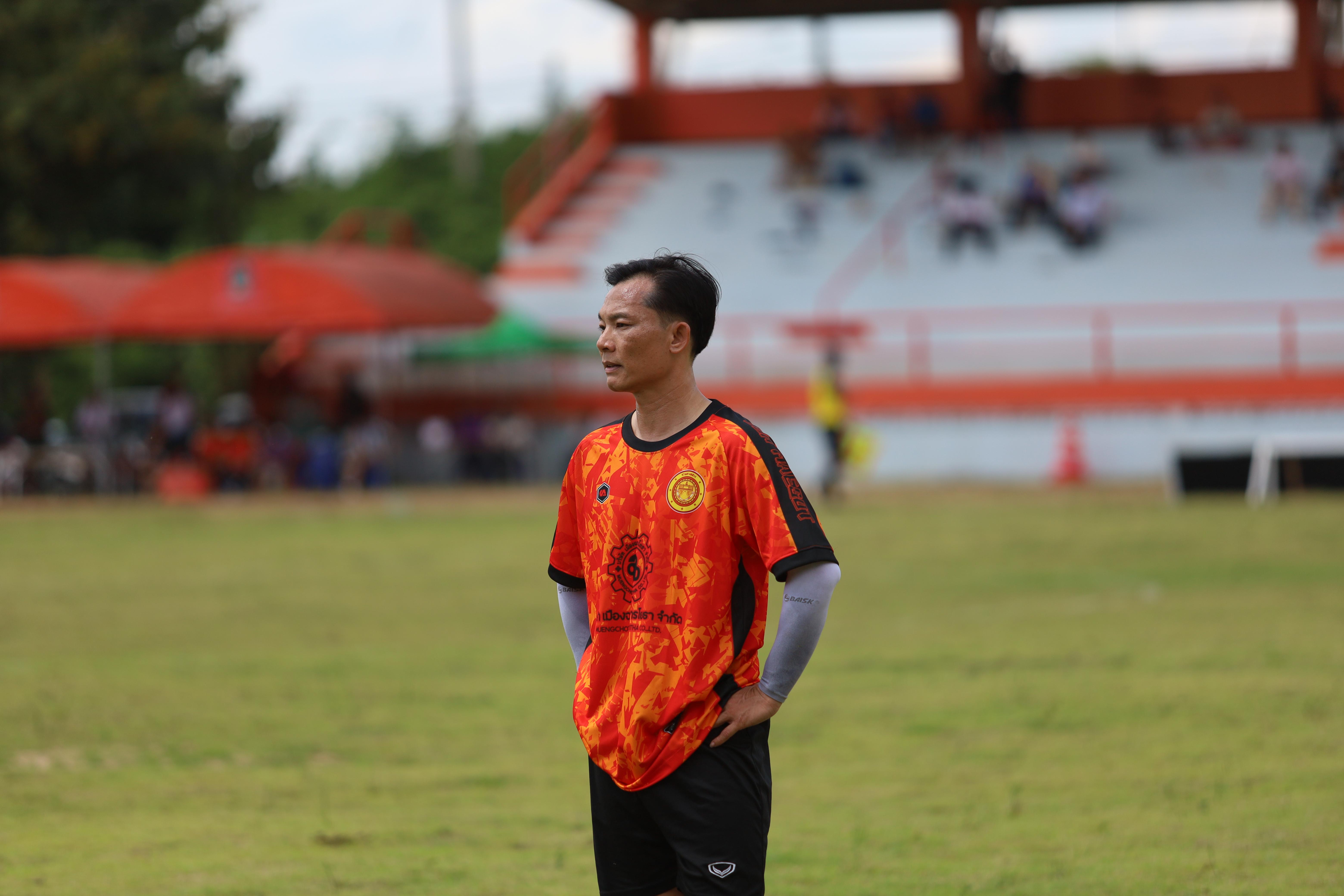 52. การแข่งขันฟุตบอล11คนหน่วยงานคู่ที่6