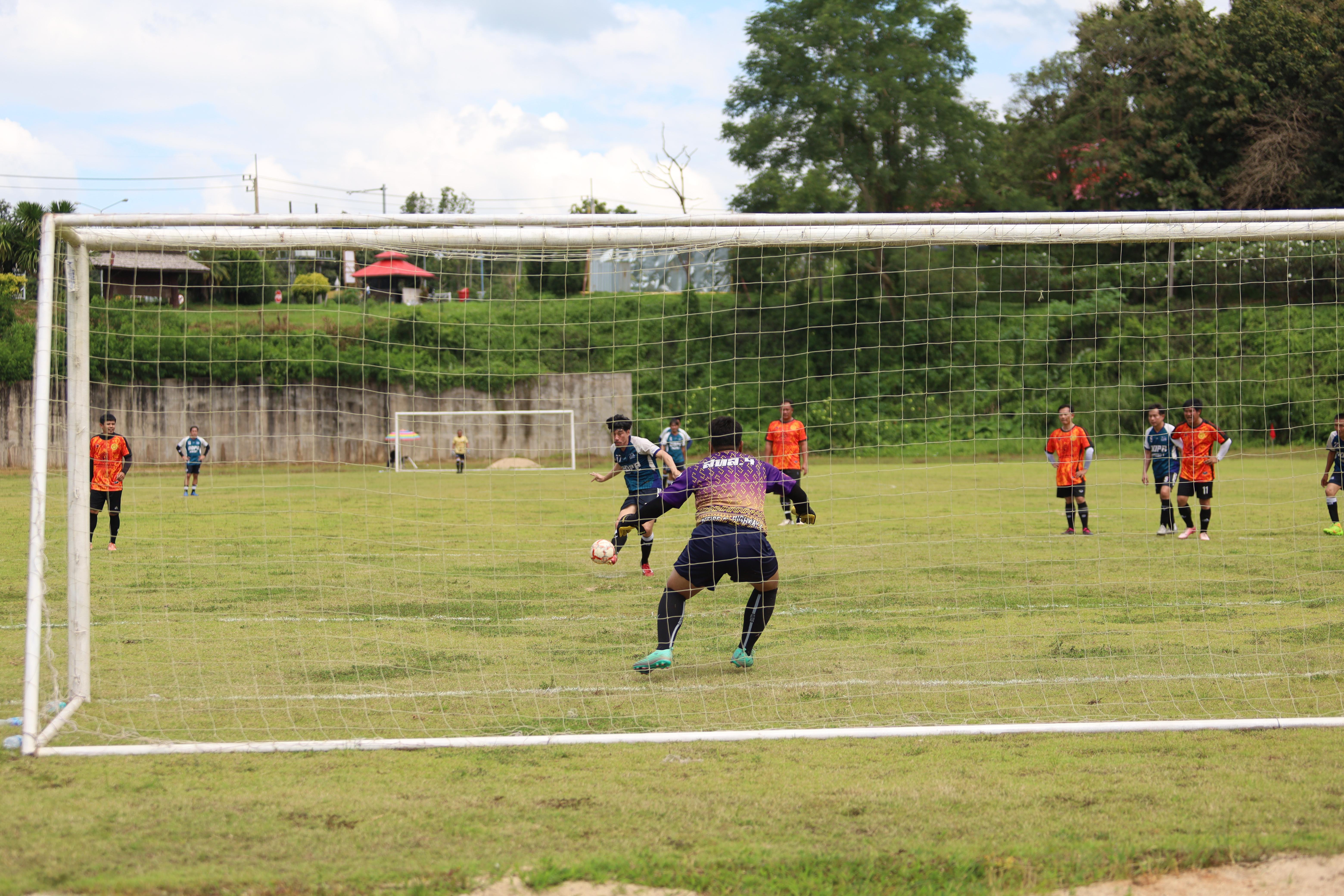 61. การแข่งขันฟุตบอล11คนหน่วยงานคู่ที่6