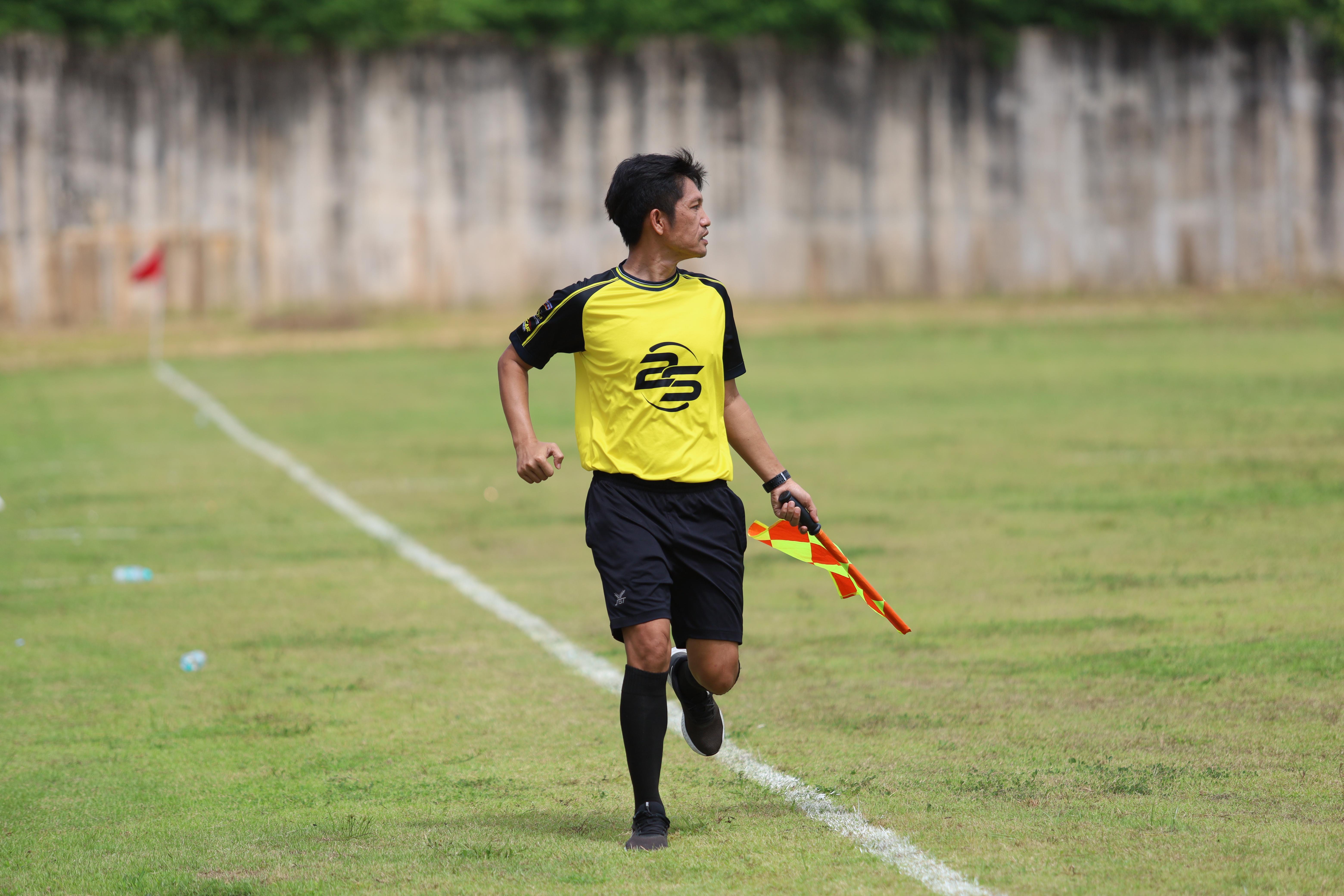 63. การแข่งขันฟุตบอล11คนหน่วยงานคู่ที่6