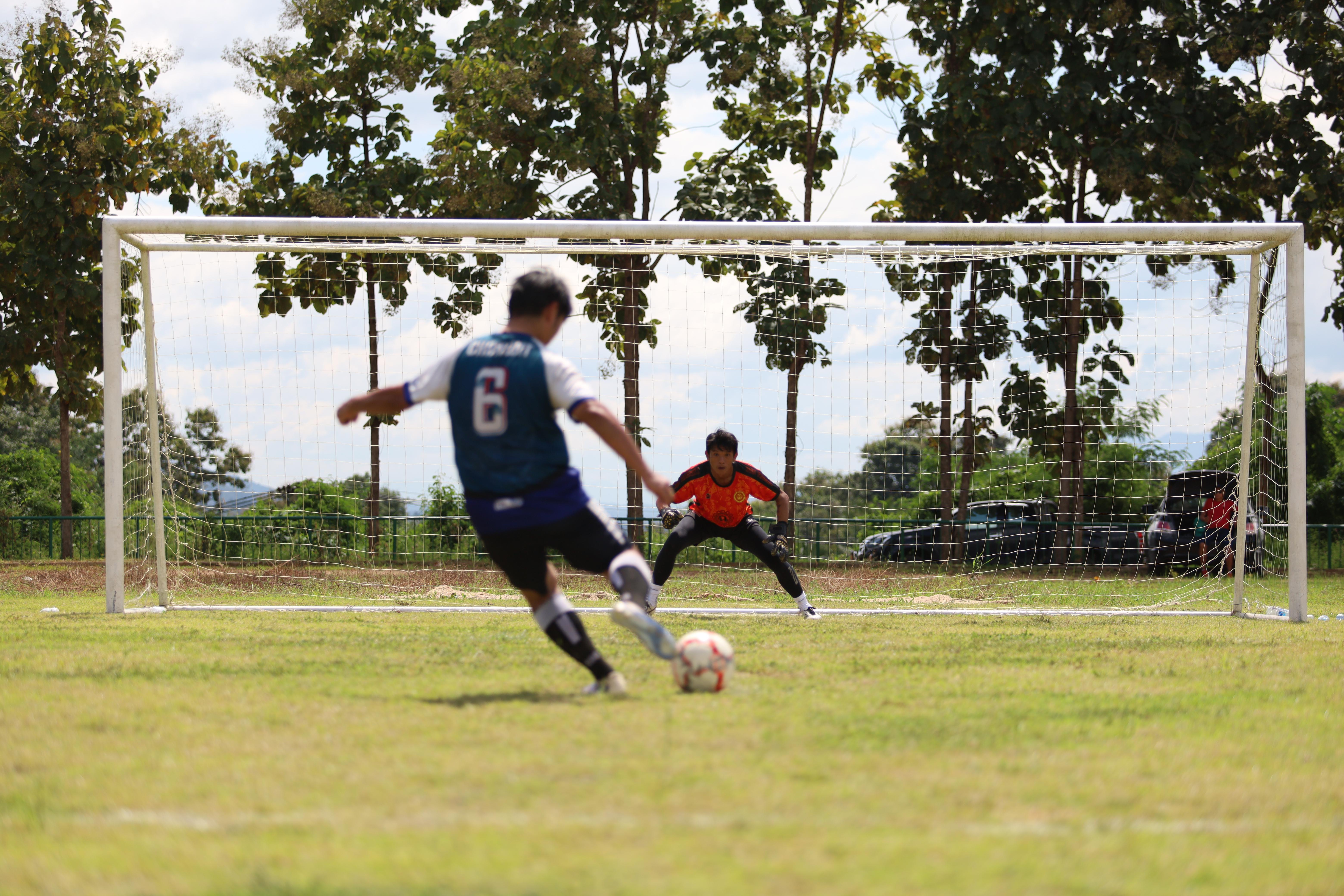 77. การแข่งขันฟุตบอล11คนหน่วยงานคู่ที่6