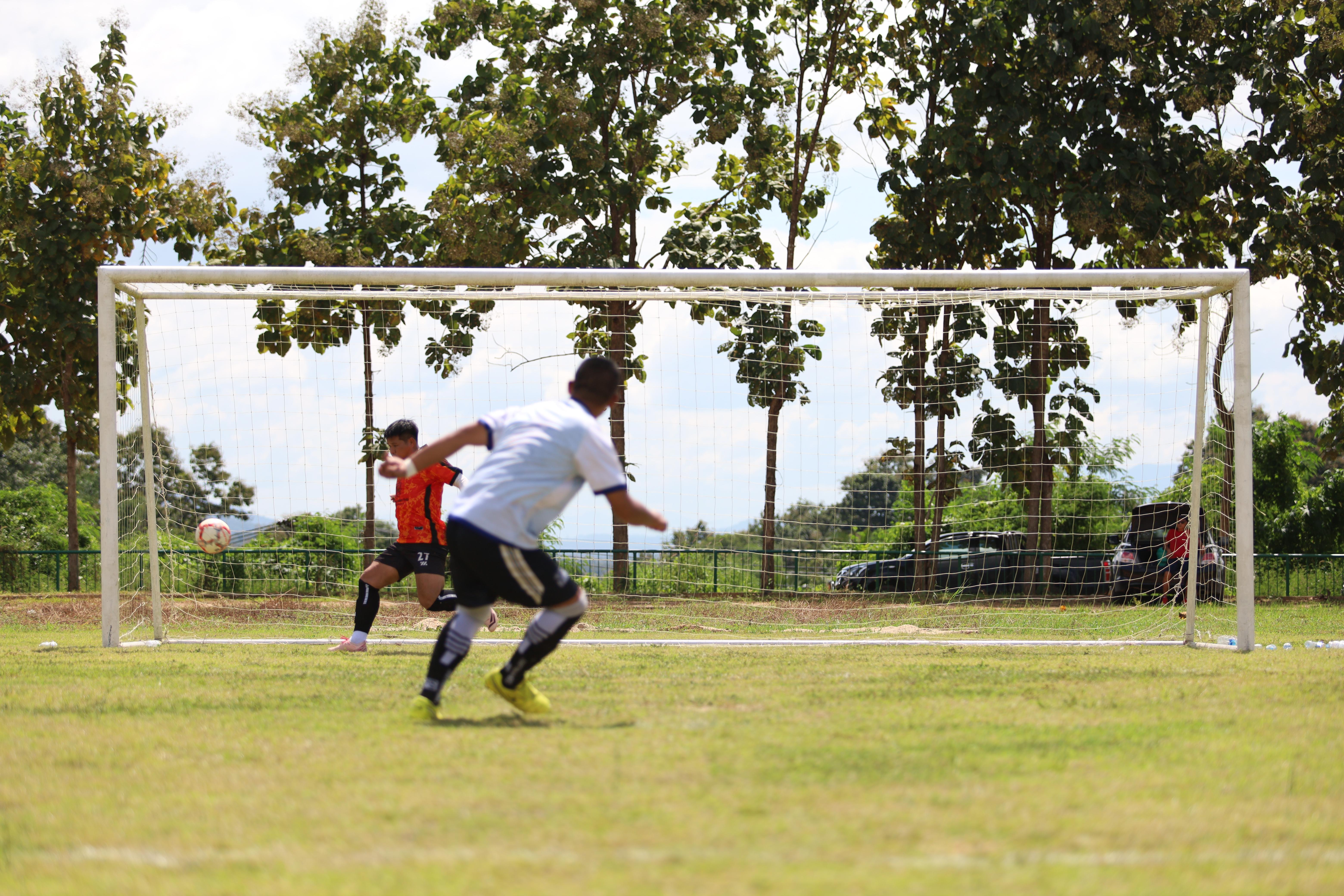 90. การแข่งขันฟุตบอล11คนหน่วยงานคู่ที่6