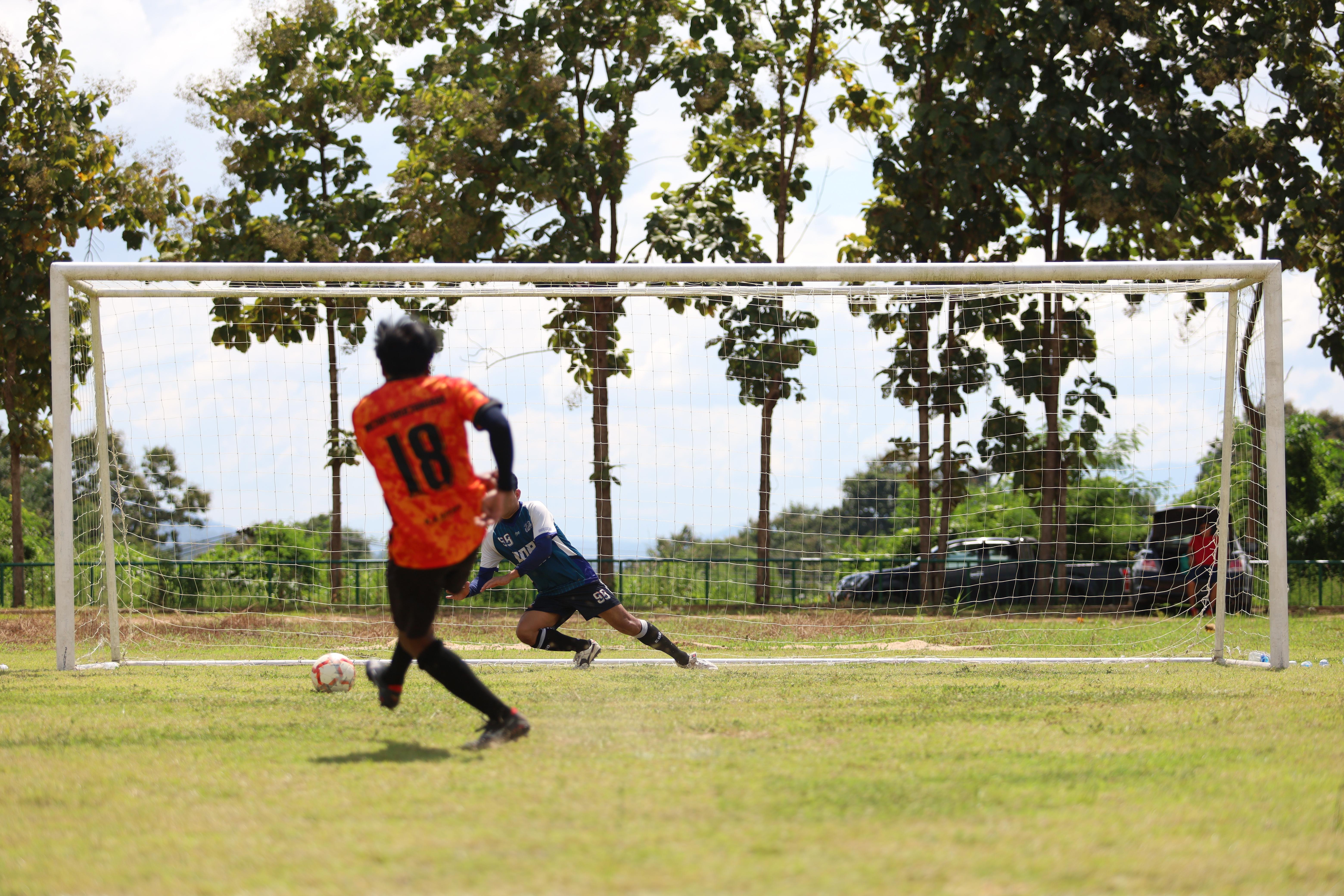 92. การแข่งขันฟุตบอล11คนหน่วยงานคู่ที่6