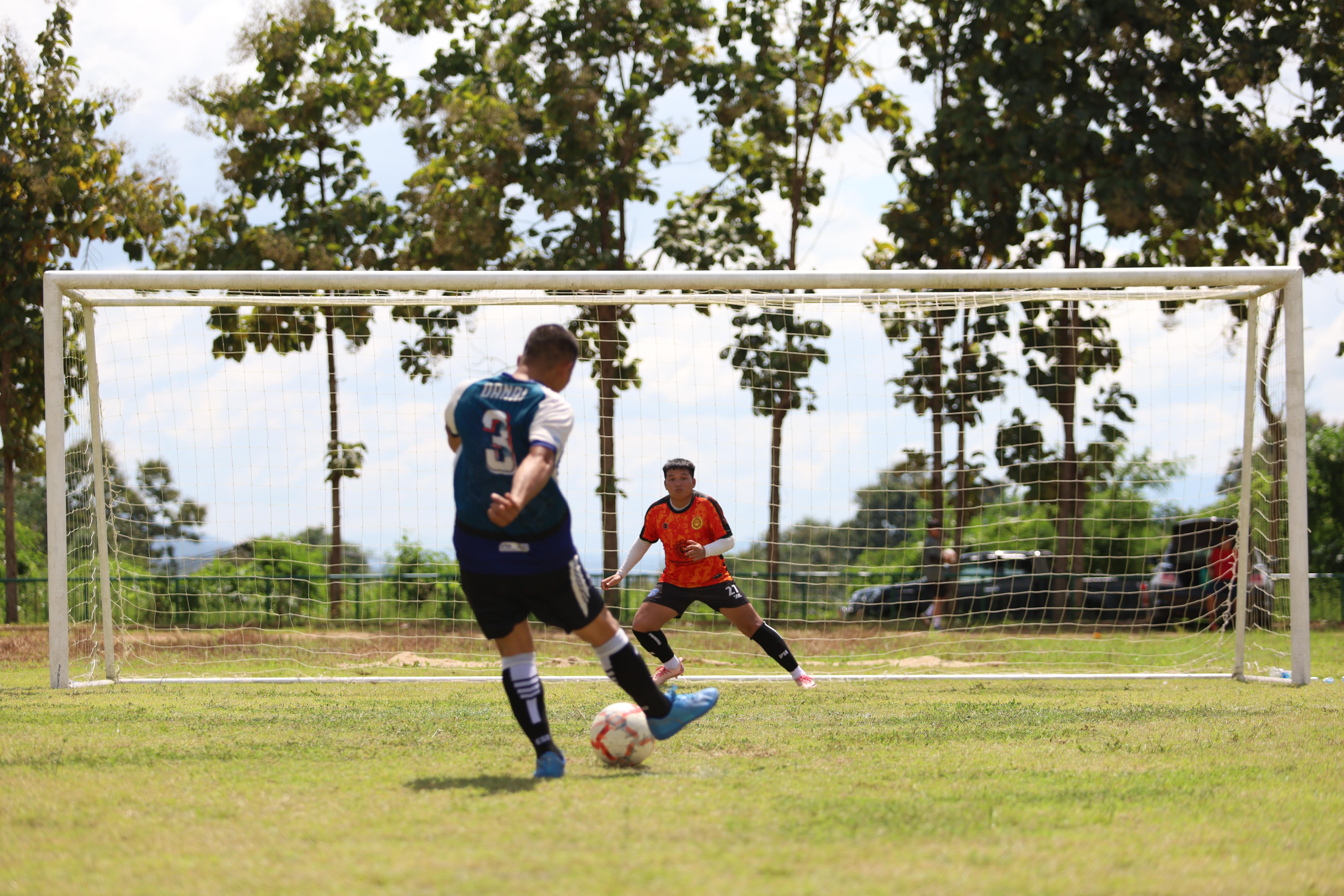 94. การแข่งขันฟุตบอล11คนหน่วยงานคู่ที่6