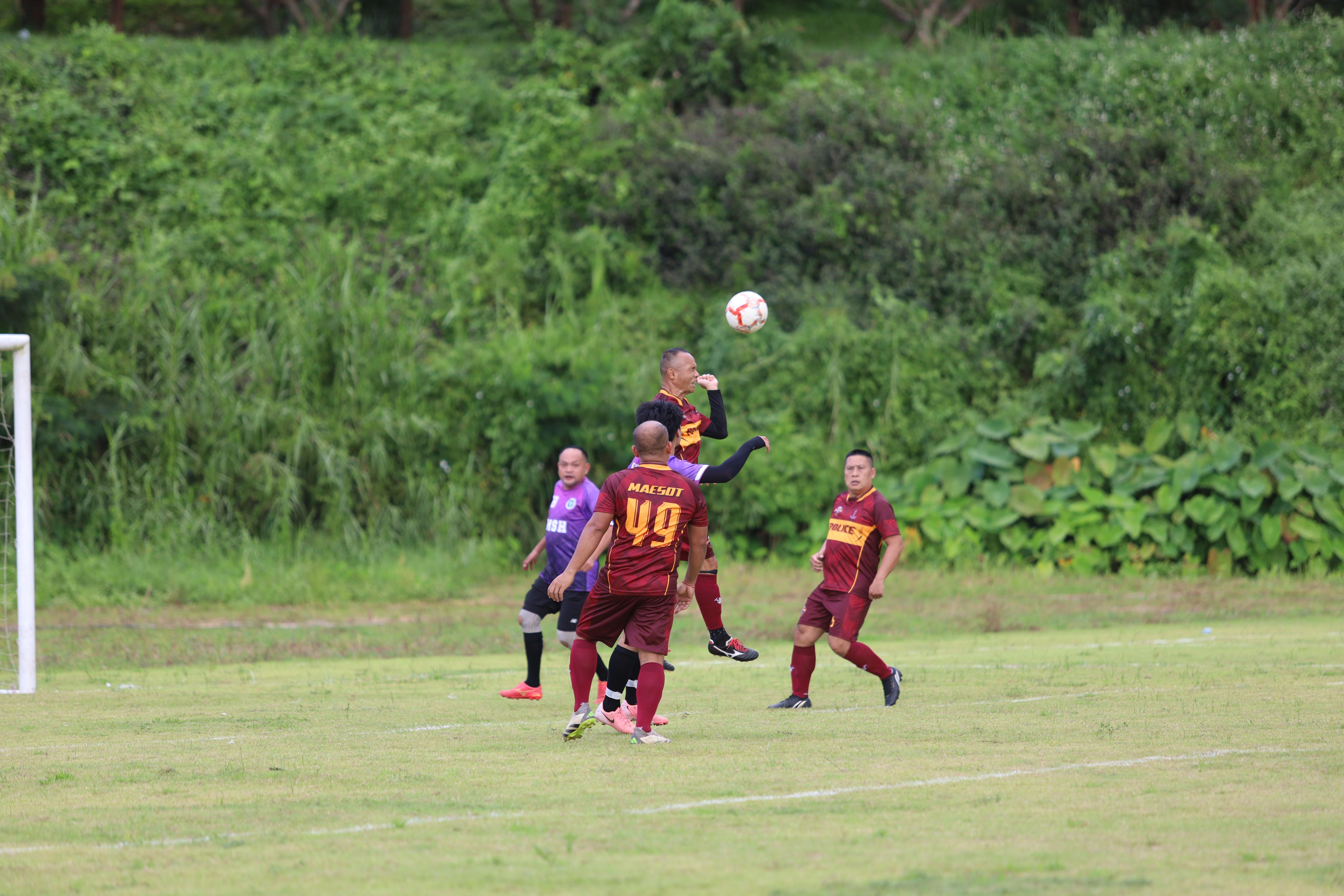 10. งาน25ปีkprums การแข่งขันฟุตบอล11คนหน่วยงานคู่ที่ 7  สถานีตำรวจภูธรแม่สอด 2:0 โรงพยาบาลแม่สอด