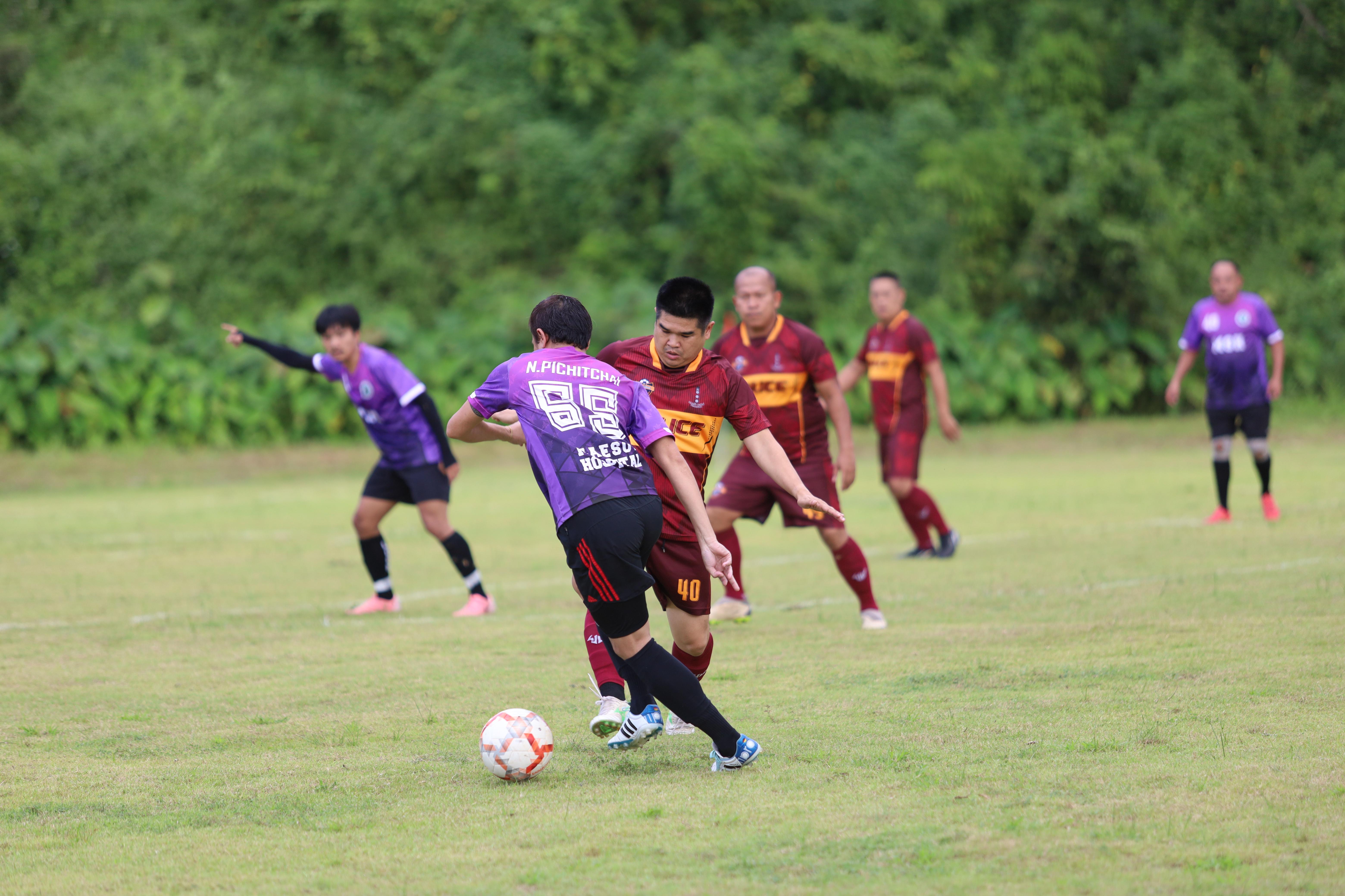 12. งาน25ปีkprums การแข่งขันฟุตบอล11คนหน่วยงานคู่ที่ 7  สถานีตำรวจภูธรแม่สอด 2:0 โรงพยาบาลแม่สอด