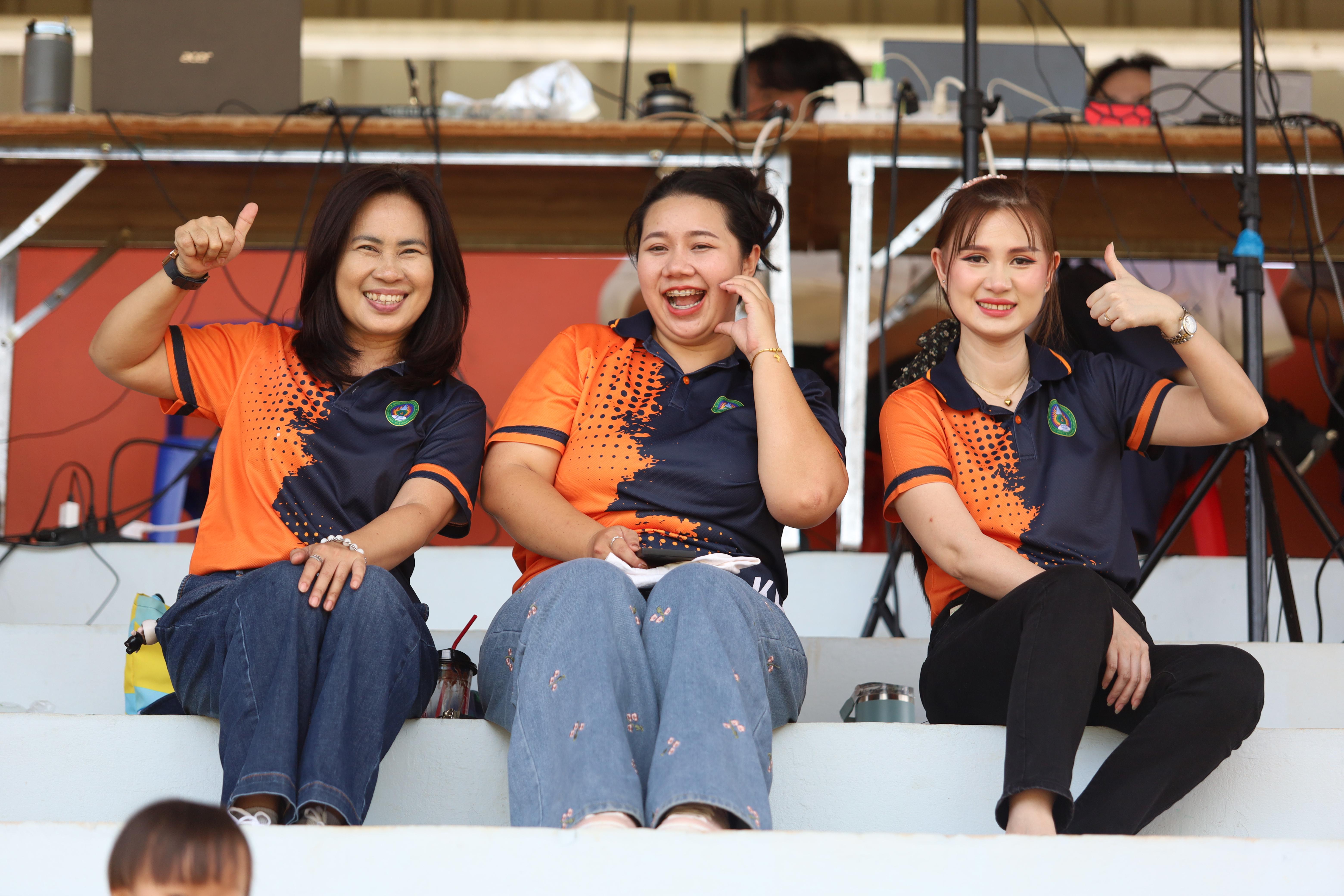 49. งาน25ปีkprums การแข่งขันฟุตบอล11คนหน่วยงานคู่ที่ 7  สถานีตำรวจภูธรแม่สอด 2:0 โรงพยาบาลแม่สอด