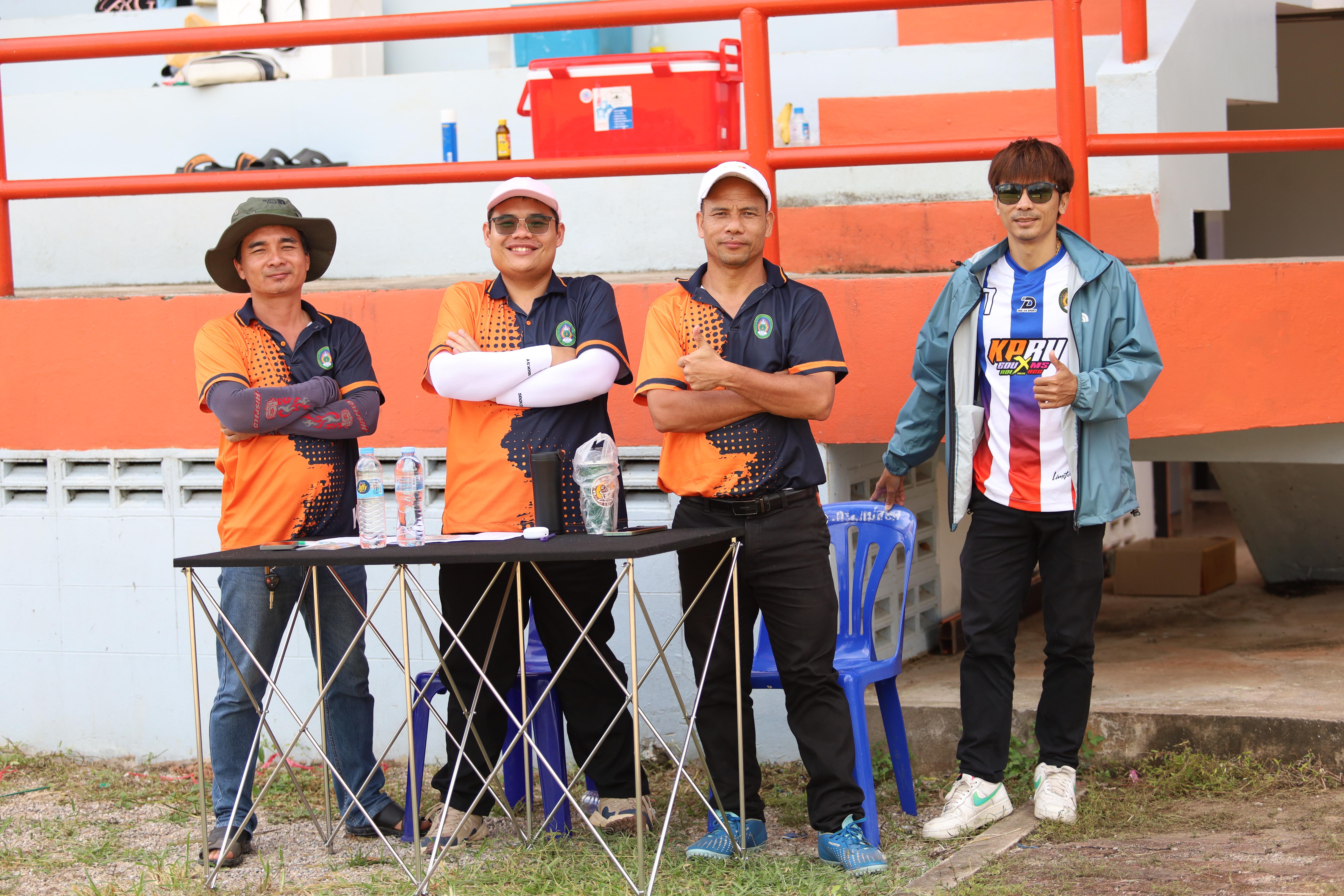 51. งาน25ปีkprums การแข่งขันฟุตบอล11คนหน่วยงานคู่ที่ 7  สถานีตำรวจภูธรแม่สอด 2:0 โรงพยาบาลแม่สอด