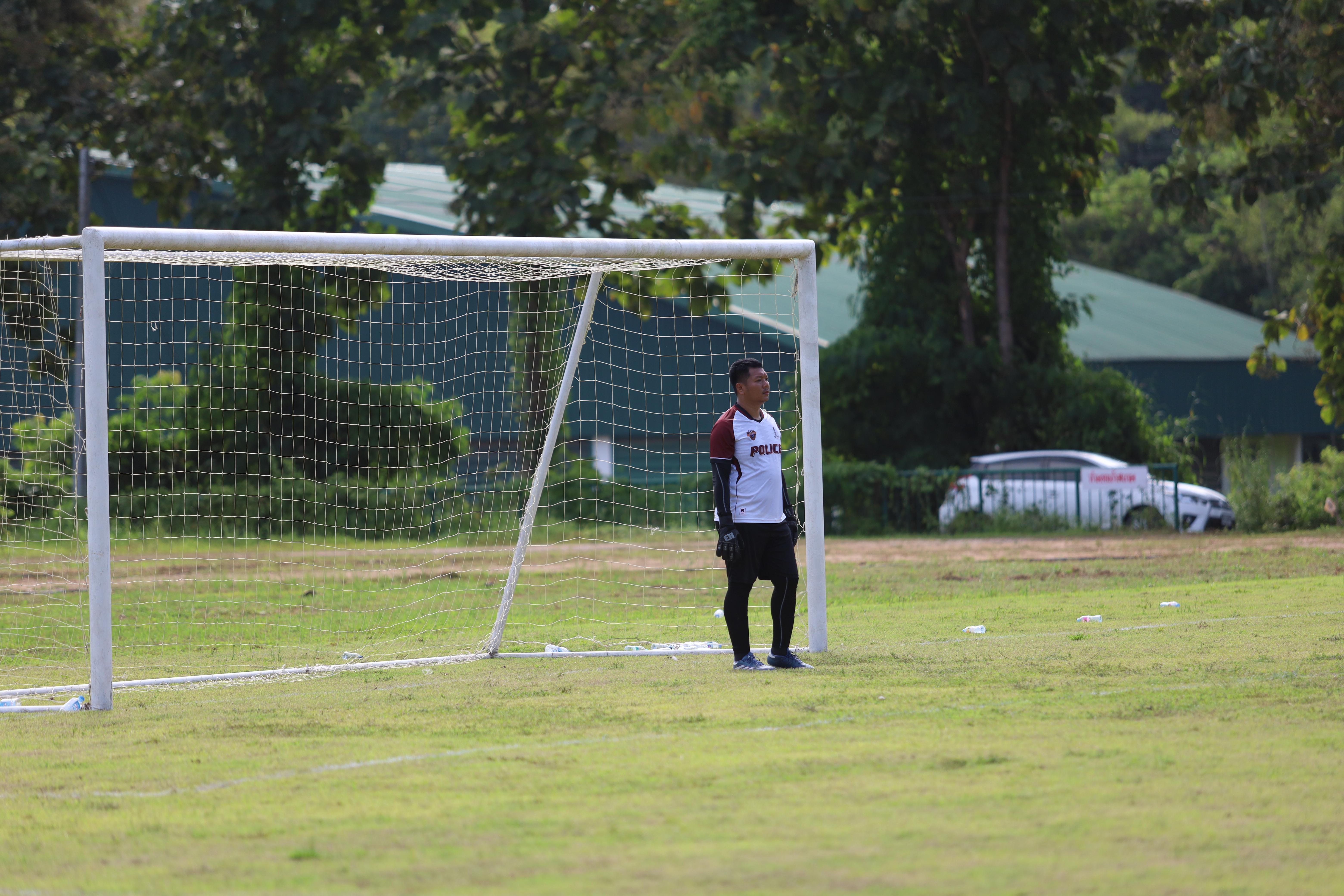 65. งาน25ปีkprums การแข่งขันฟุตบอล11คนหน่วยงานคู่ที่ 7  สถานีตำรวจภูธรแม่สอด 2:0 โรงพยาบาลแม่สอด