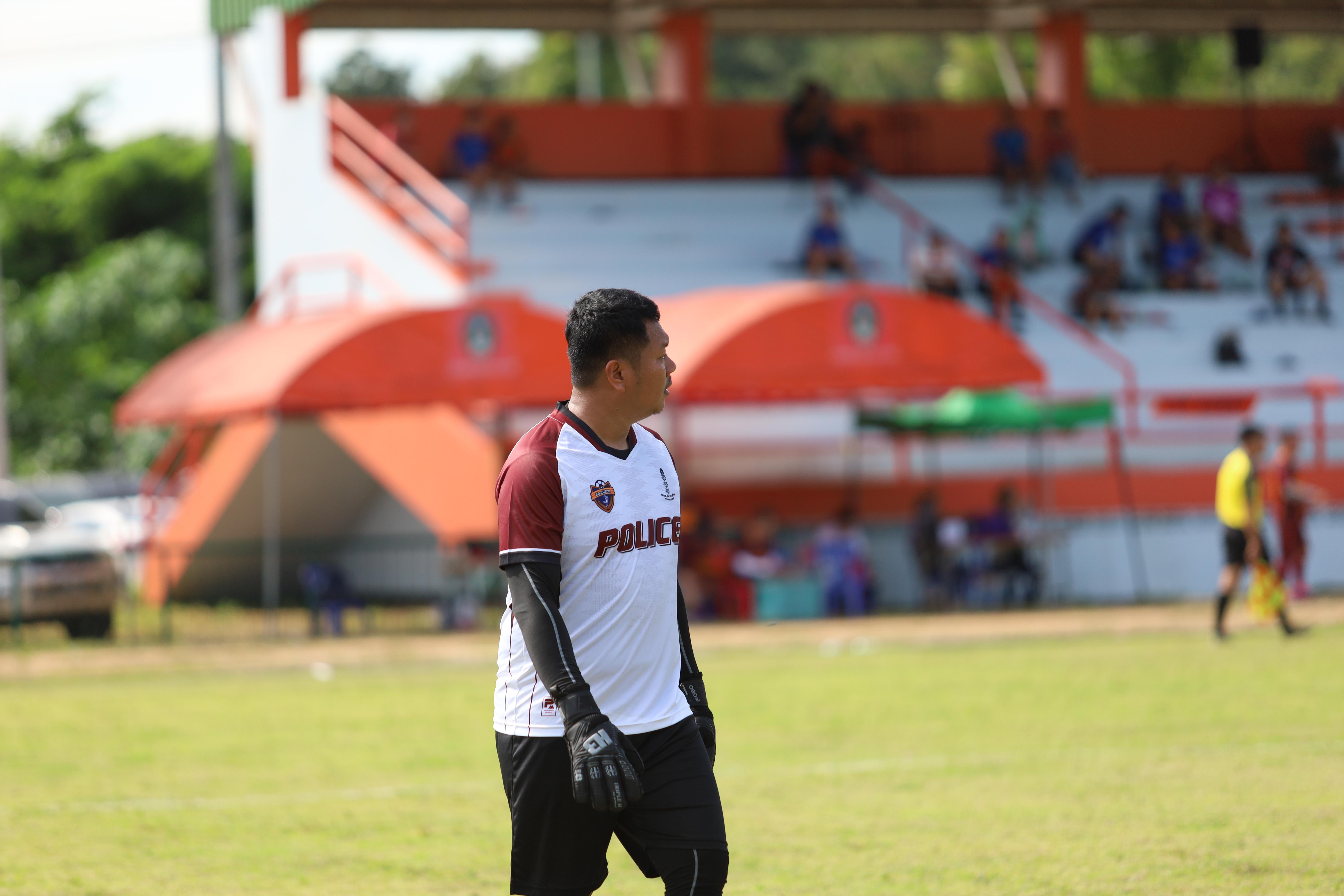 66. งาน25ปีkprums การแข่งขันฟุตบอล11คนหน่วยงานคู่ที่ 7  สถานีตำรวจภูธรแม่สอด 2:0 โรงพยาบาลแม่สอด