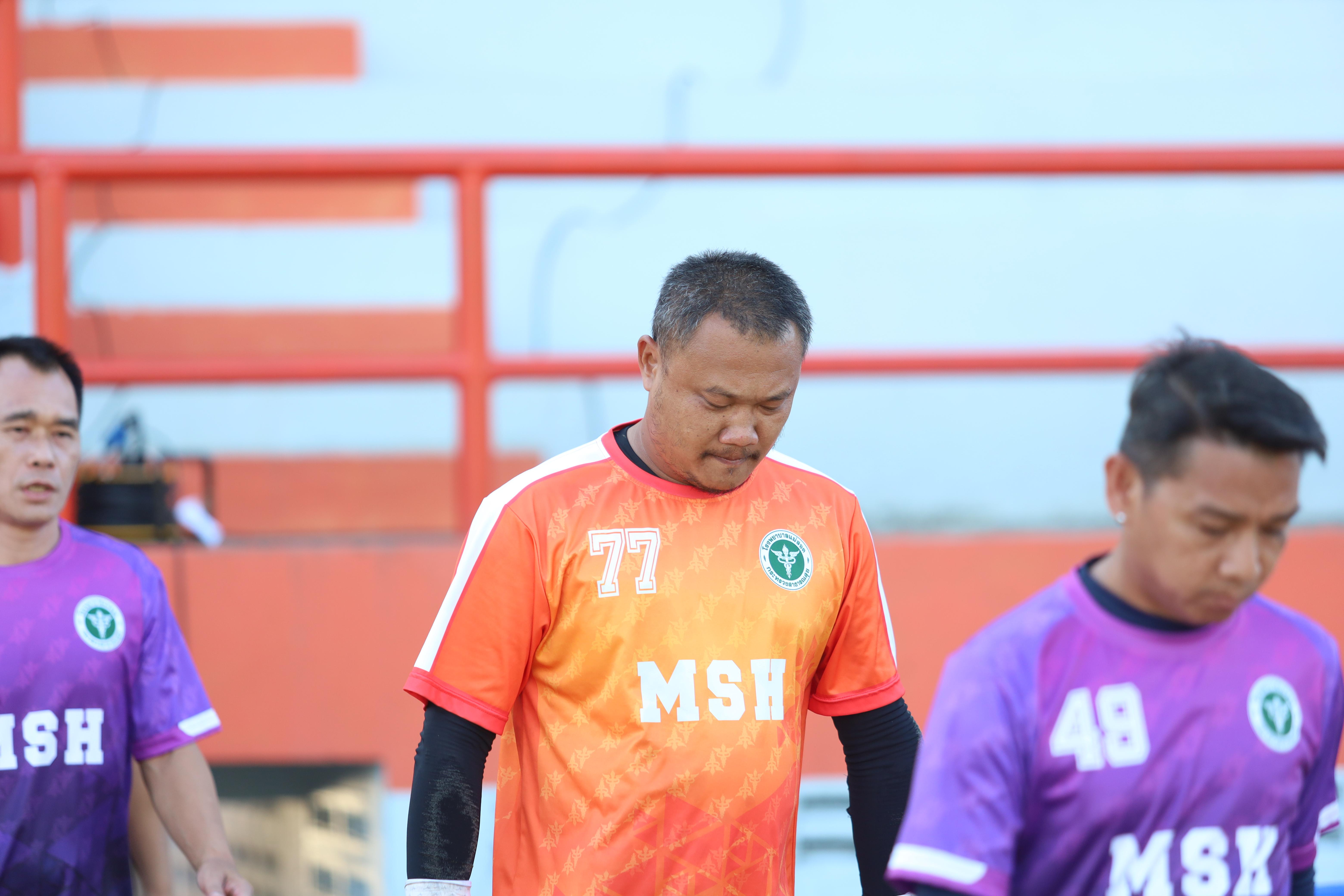 4. ฟุตบอล11คนหน่วยงาน25ปีkprums คู่ที่9