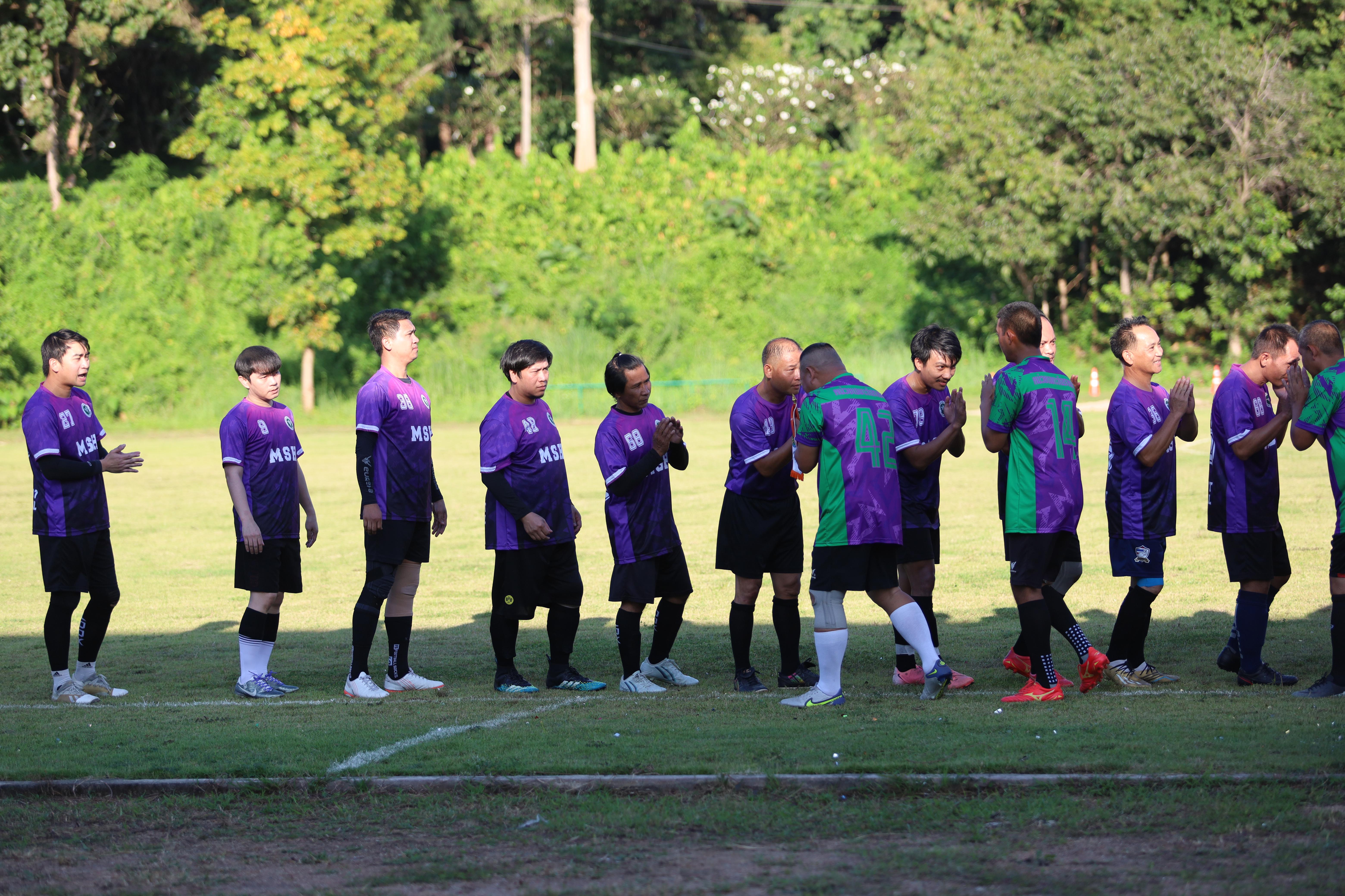 8. ฟุตบอล11คนหน่วยงาน25ปีkprums คู่ที่9