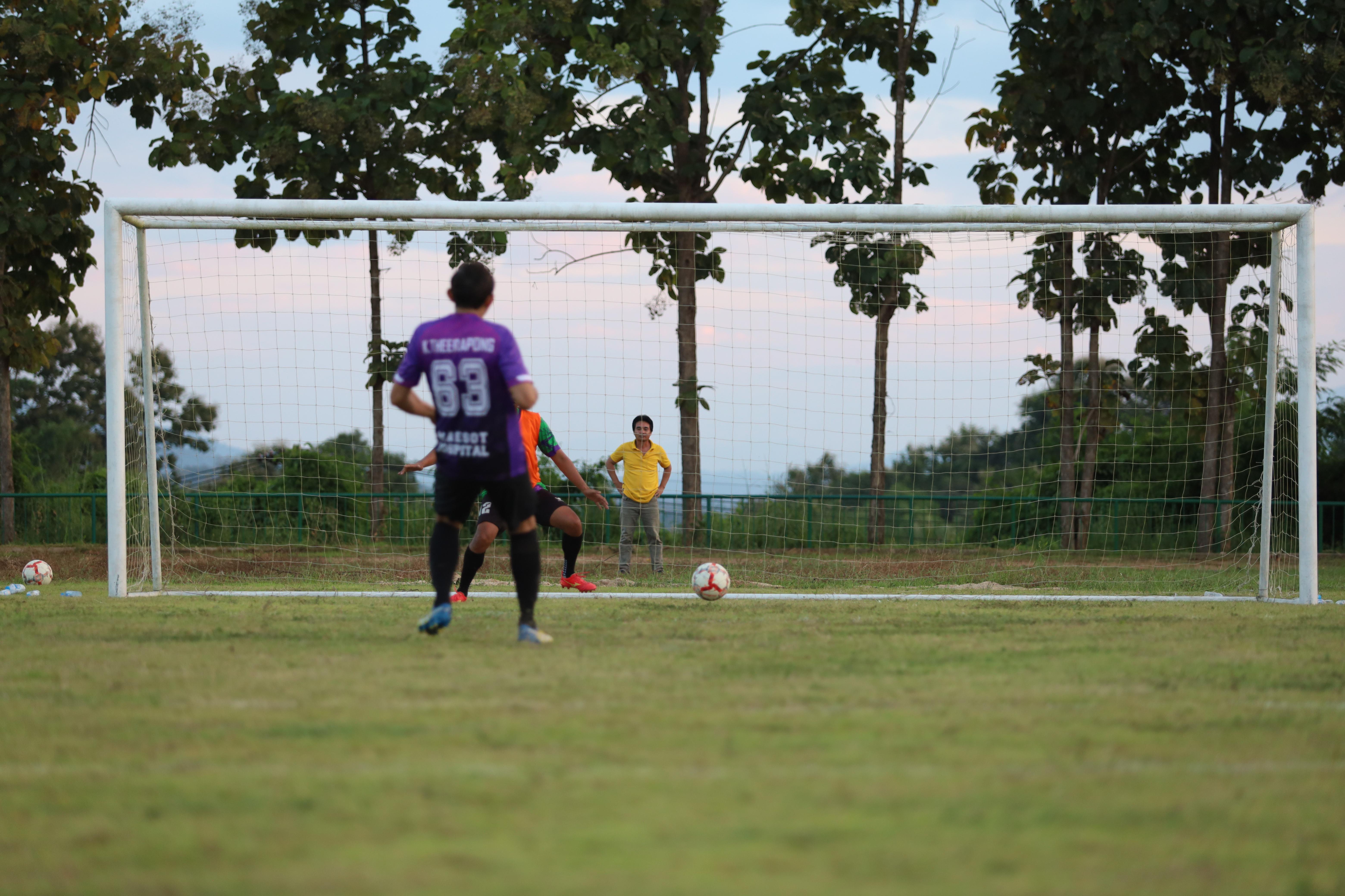 70. ฟุตบอล11คนหน่วยงาน25ปีkprums คู่ที่9