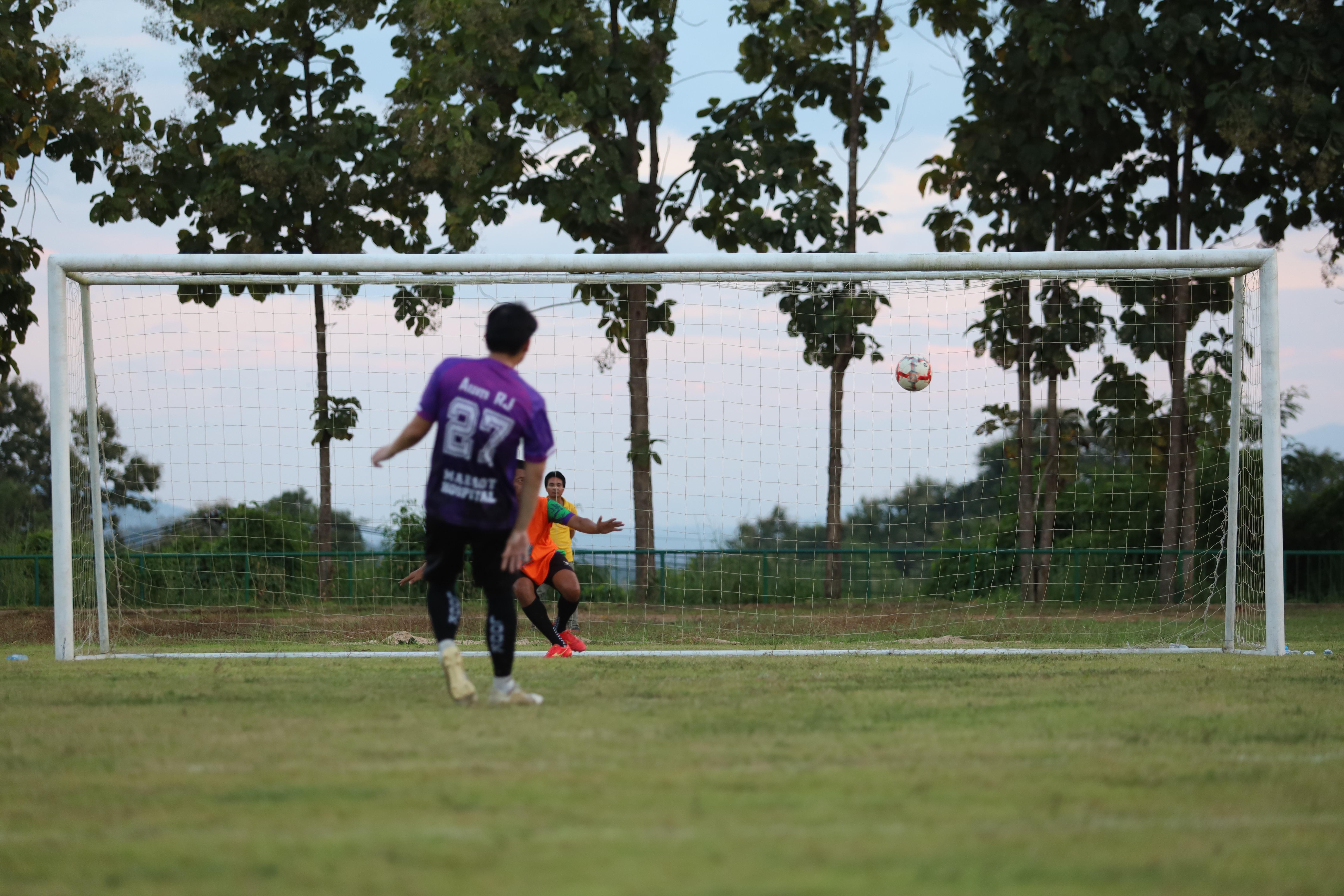 76. ฟุตบอล11คนหน่วยงาน25ปีkprums คู่ที่9