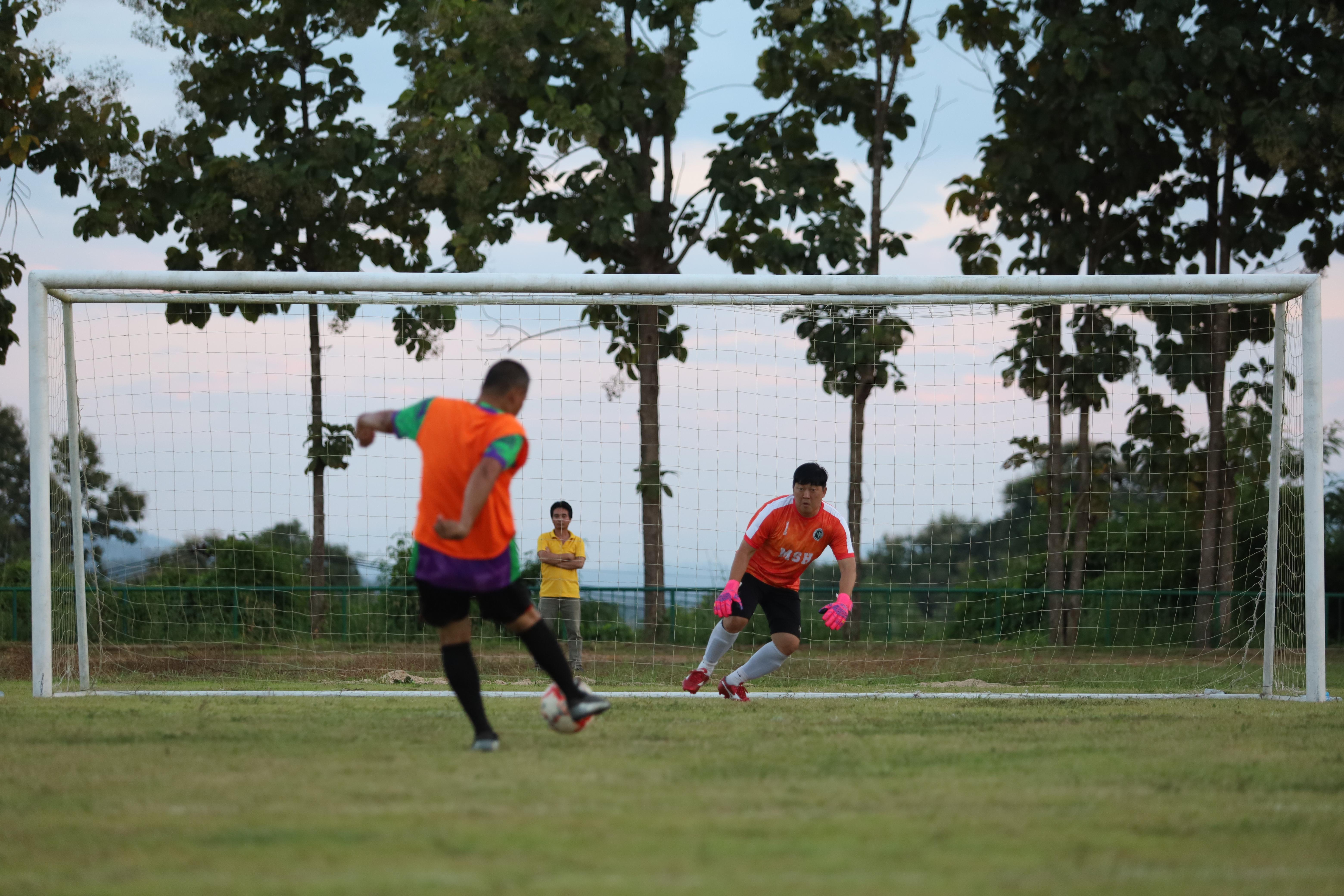 78. ฟุตบอล11คนหน่วยงาน25ปีkprums คู่ที่9