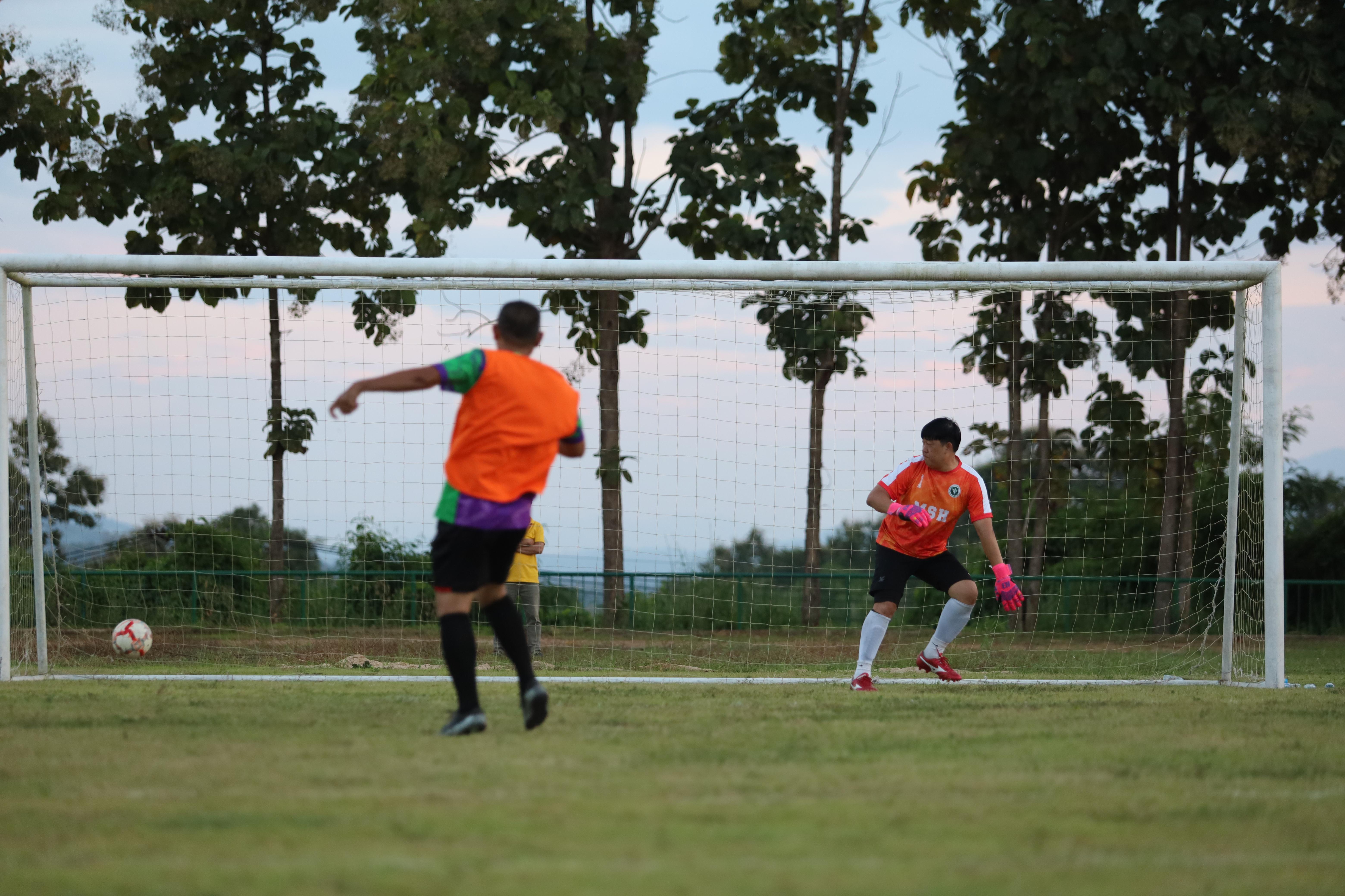 79. ฟุตบอล11คนหน่วยงาน25ปีkprums คู่ที่9