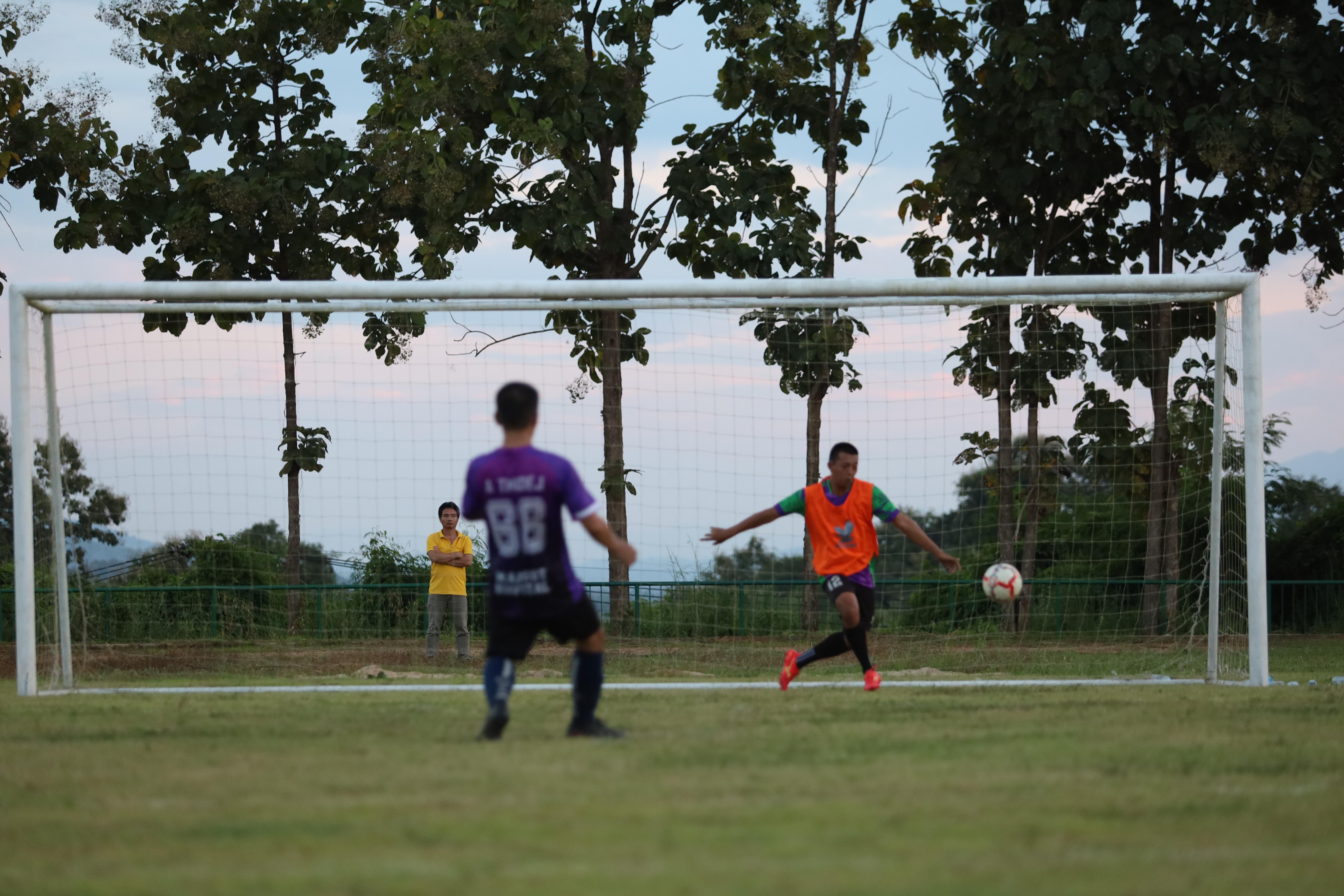 81. ฟุตบอล11คนหน่วยงาน25ปีkprums คู่ที่9